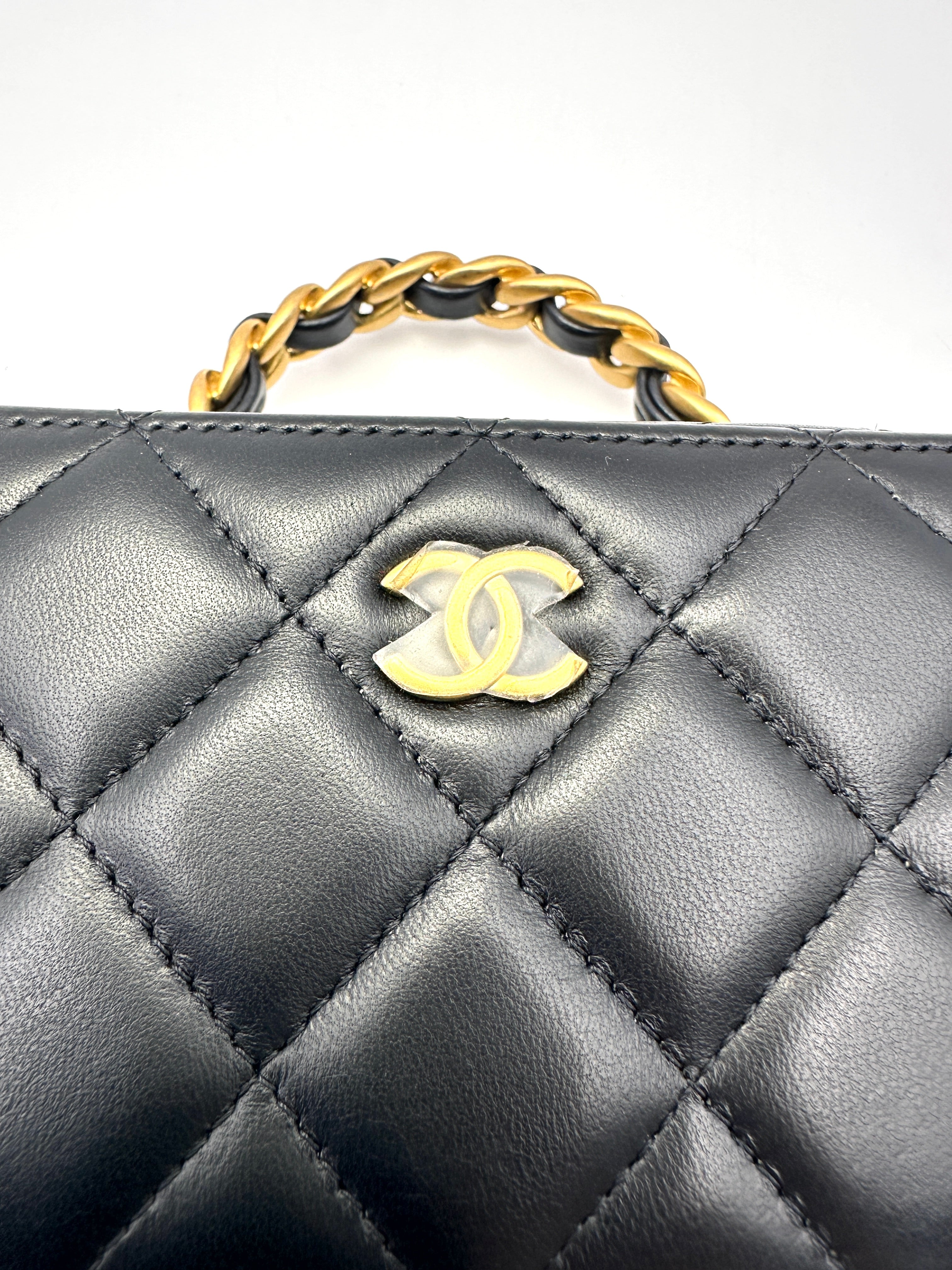 Chanel Black Quilted Leather Top Handle Vanity Case With Gold Hardware(CC***T2) CC2206