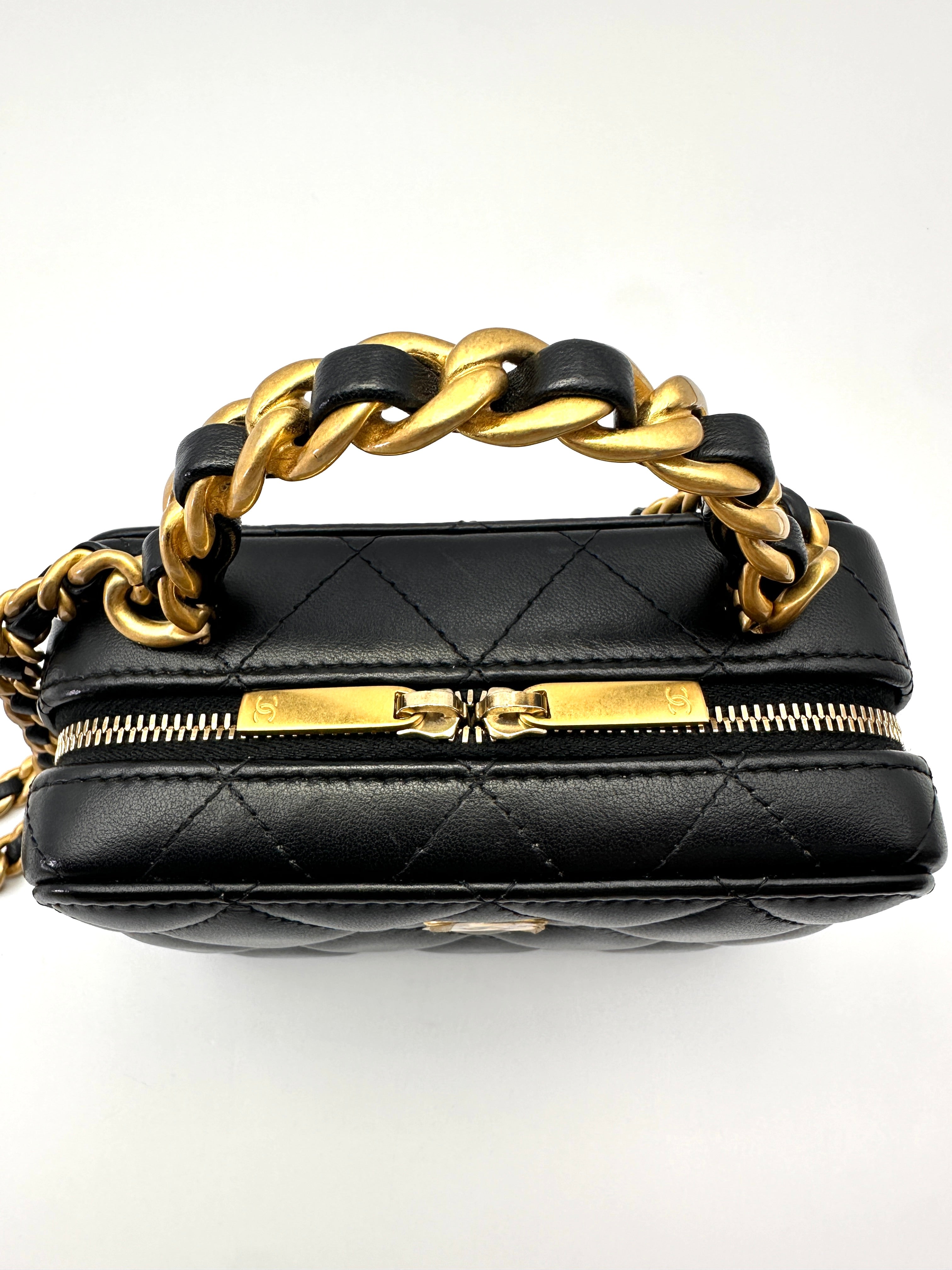 Chanel Black Quilted Leather Top Handle Vanity Case With Gold Hardware(CC***T2) CC2206