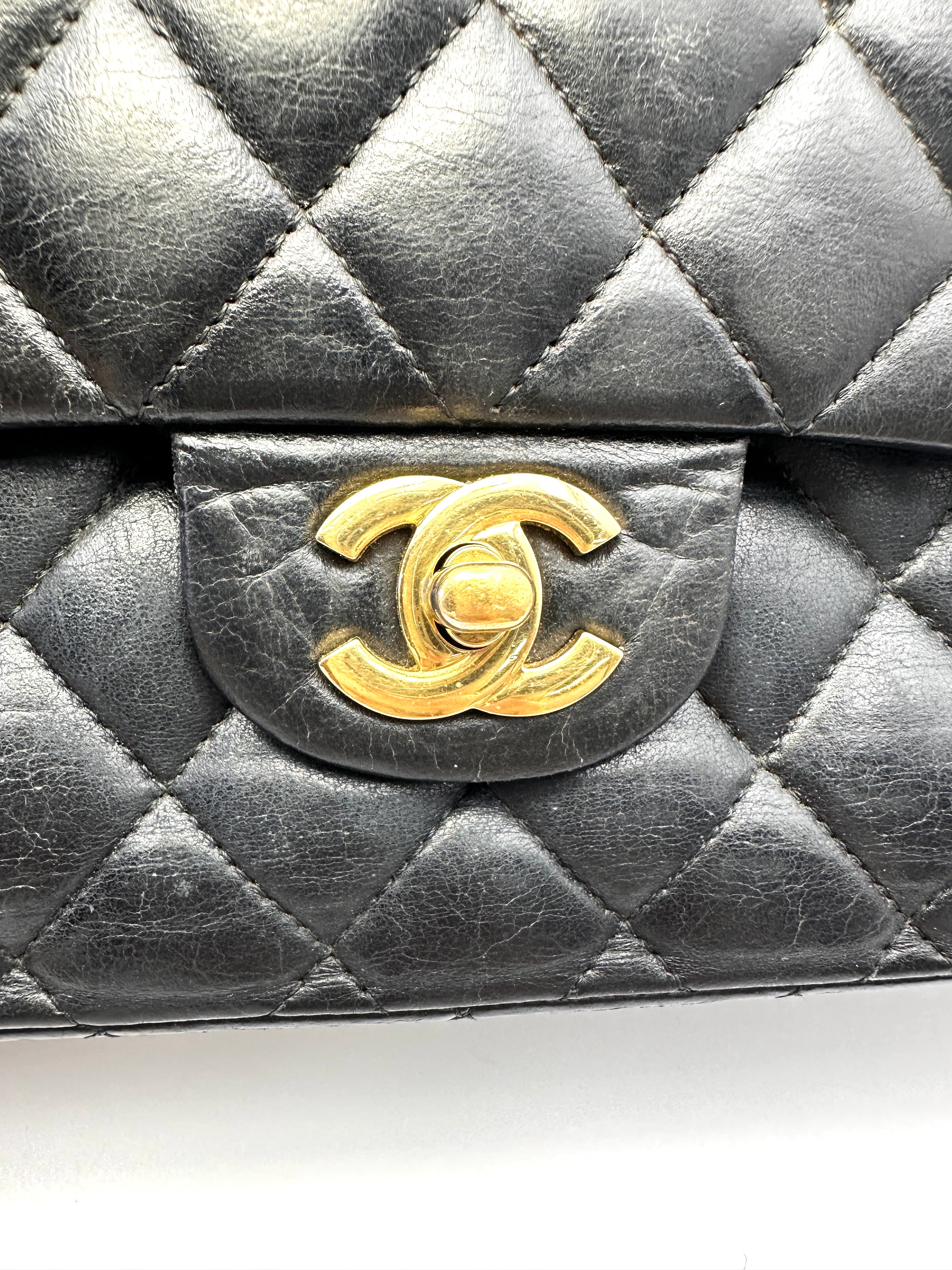 Chanel Classic Flap Black Quilted Lambskin Medium Size Shoulder Bag With Gold Buckle(14***38) CC2200