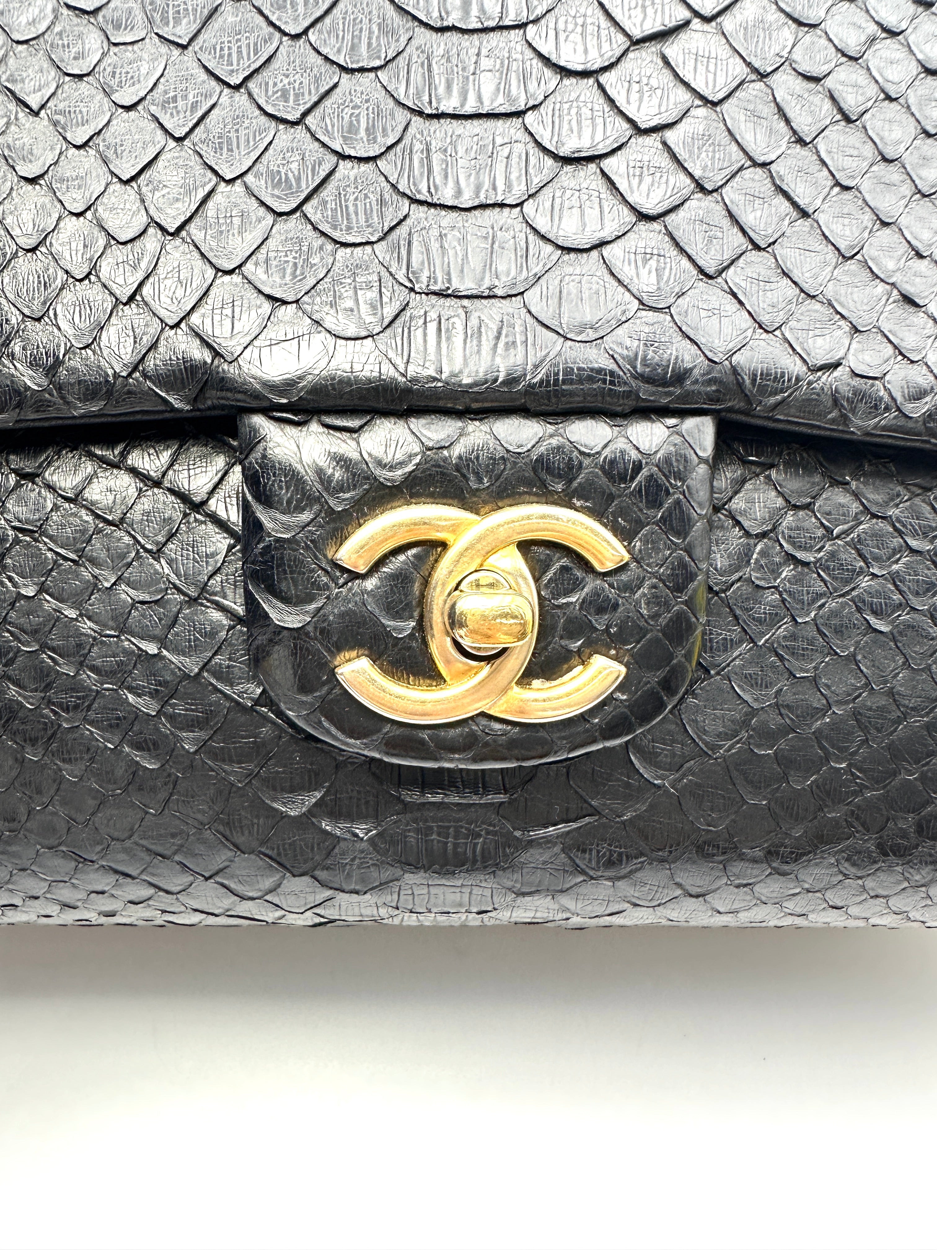 Chanel Classic Flap Black Python Leather Shoulder Bag With Gold Hardware(24***62) CC2217
