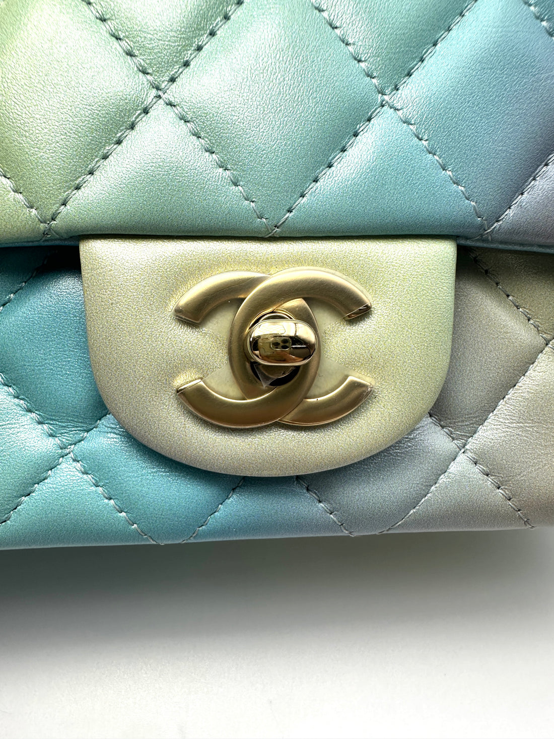 Chanel 24P Classic Flap Tie Dye Ombre Quilted Leather Mini Rectangular Flap Bag(HU***4J) CC2208