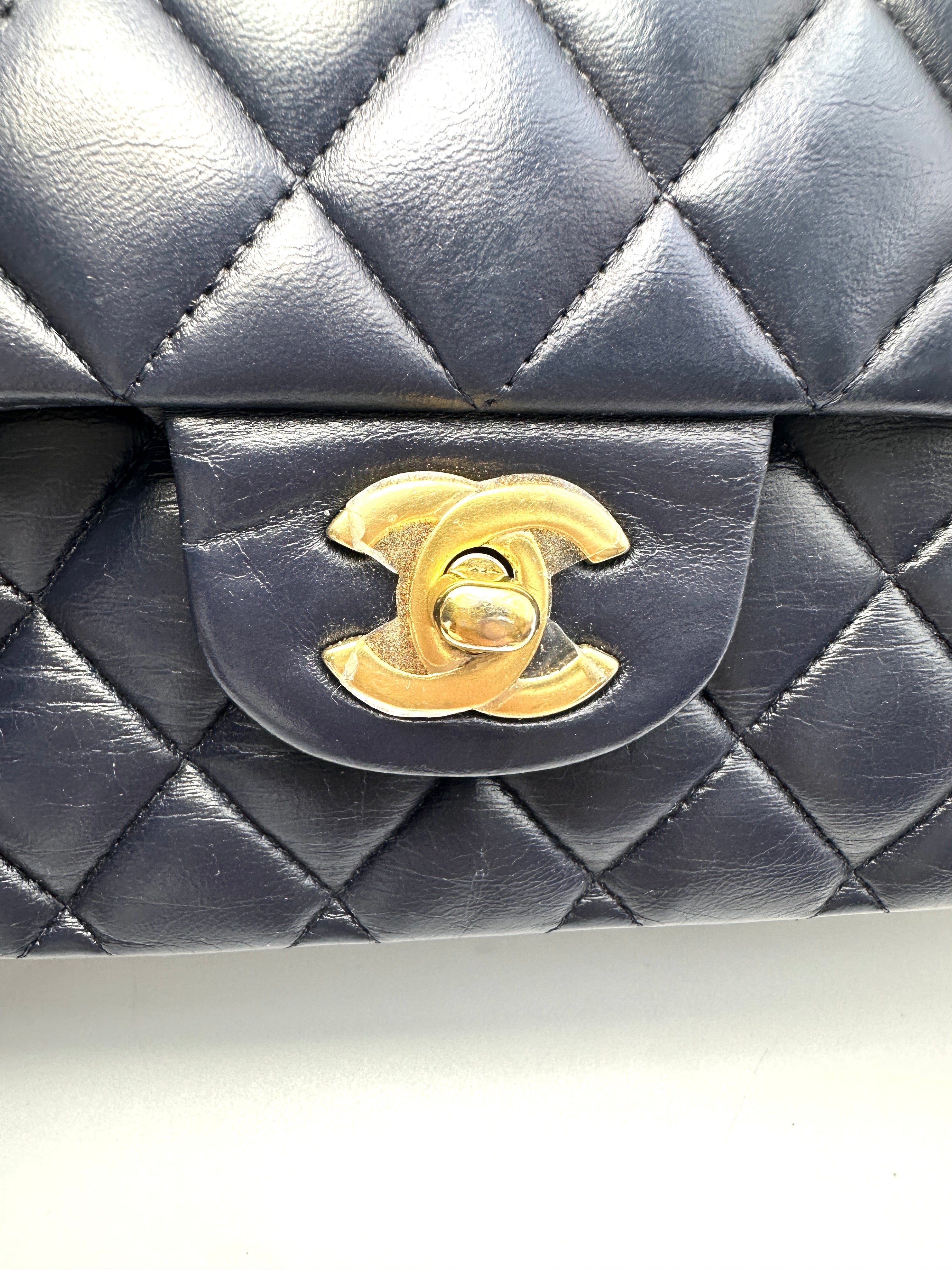 Chanel Classic Flap Black Quilted Lambskin Medium Size Shoulder Bag With Gold Buckle(20***18) CC2205
