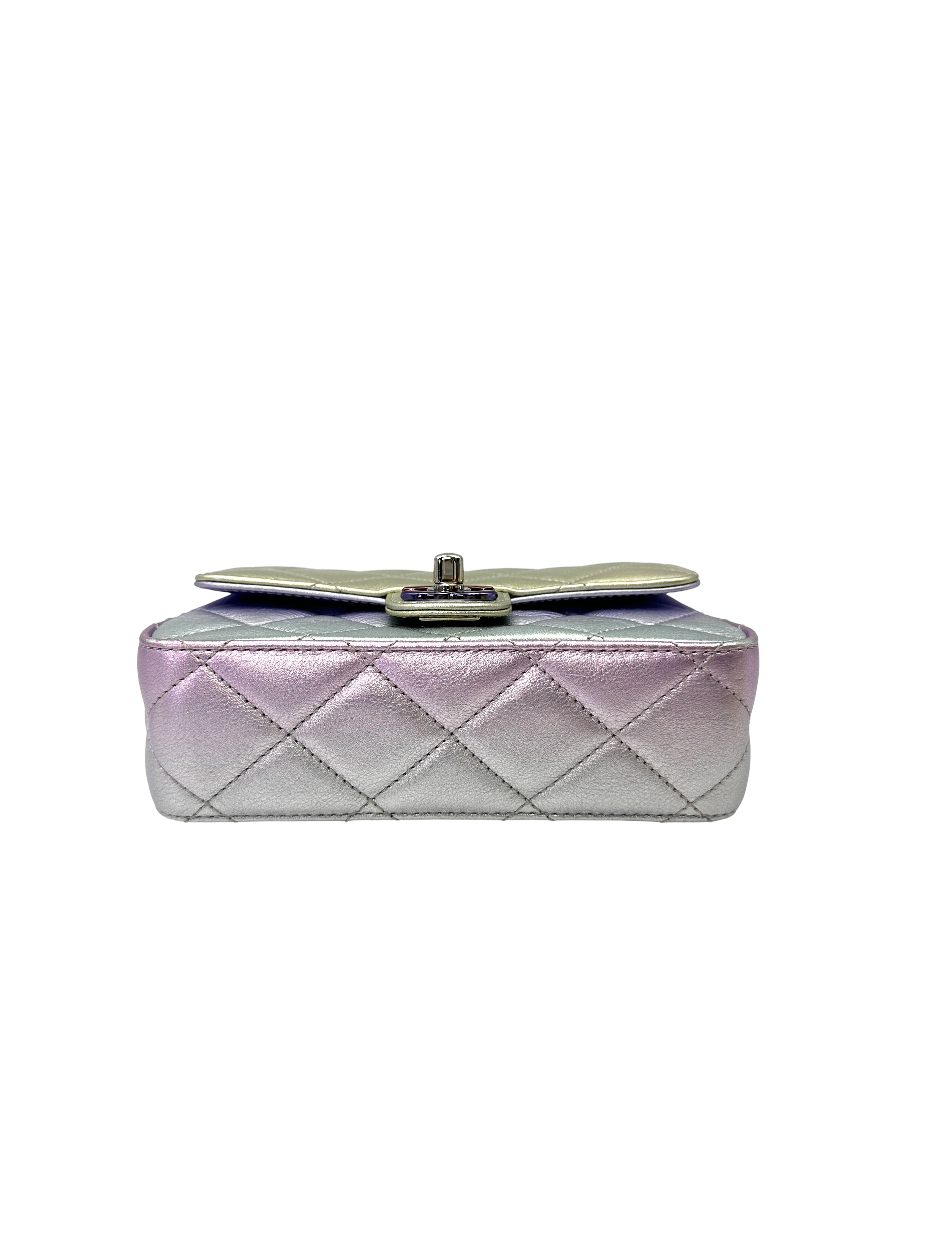Chanel 21K Iridescent Purple Quilted Leather Shoulder Bag(J8***L2) CC2203