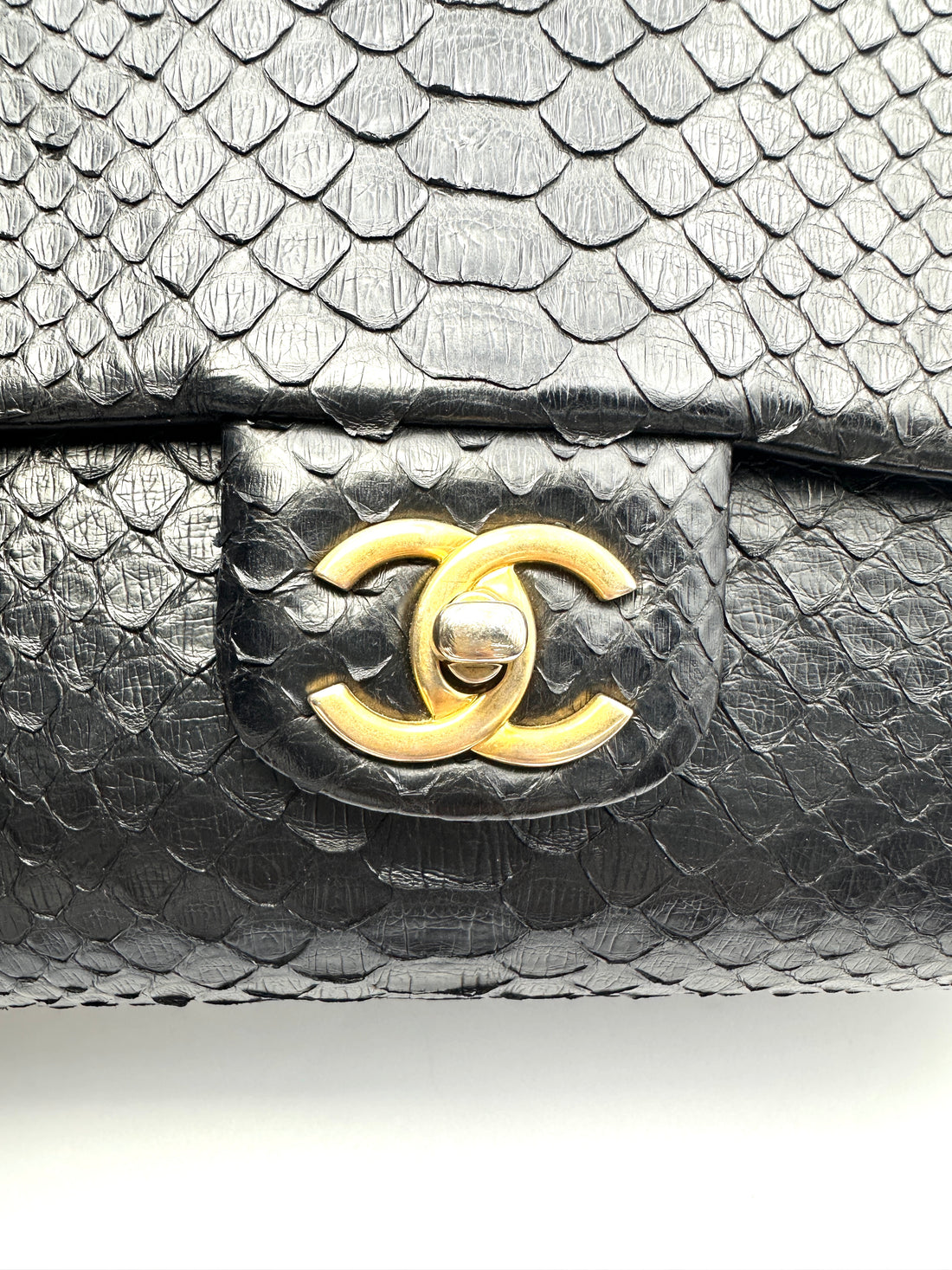 Chanel Classic Flap Black Python Leather Shoulder Bag With Gold Hardware(24***13) CC2218