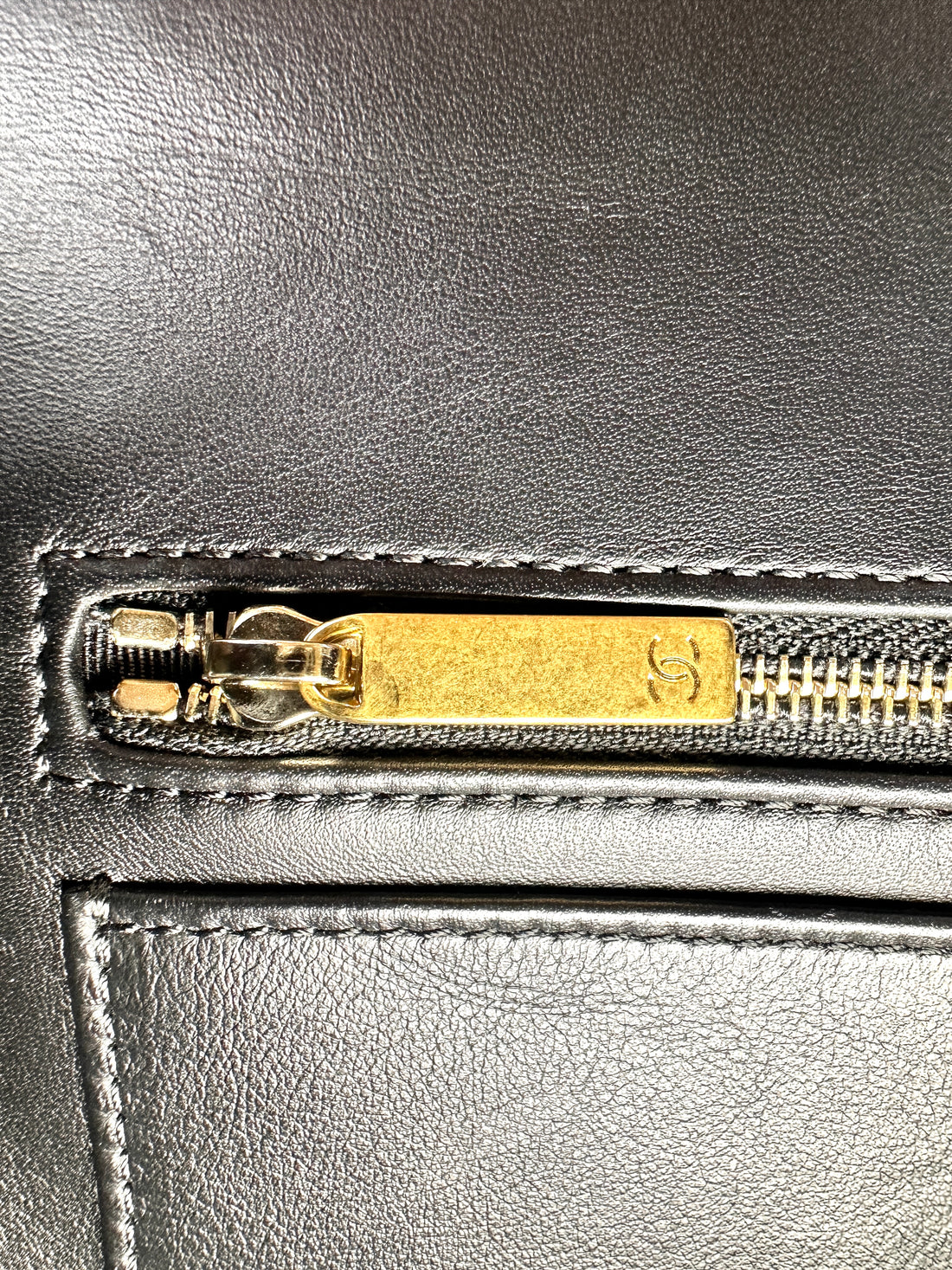 Chanel Classic Flap Black Python Leather Shoulder Bag With Gold Hardware(24***13) CC2218