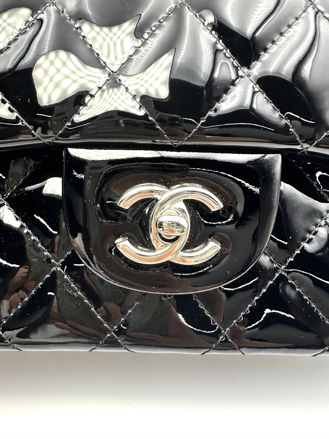 Chanel Classic Flap Black Quilted Patent Leather Jumbo Shoulder Bag With Silver Buckle(18***84)  CC2215