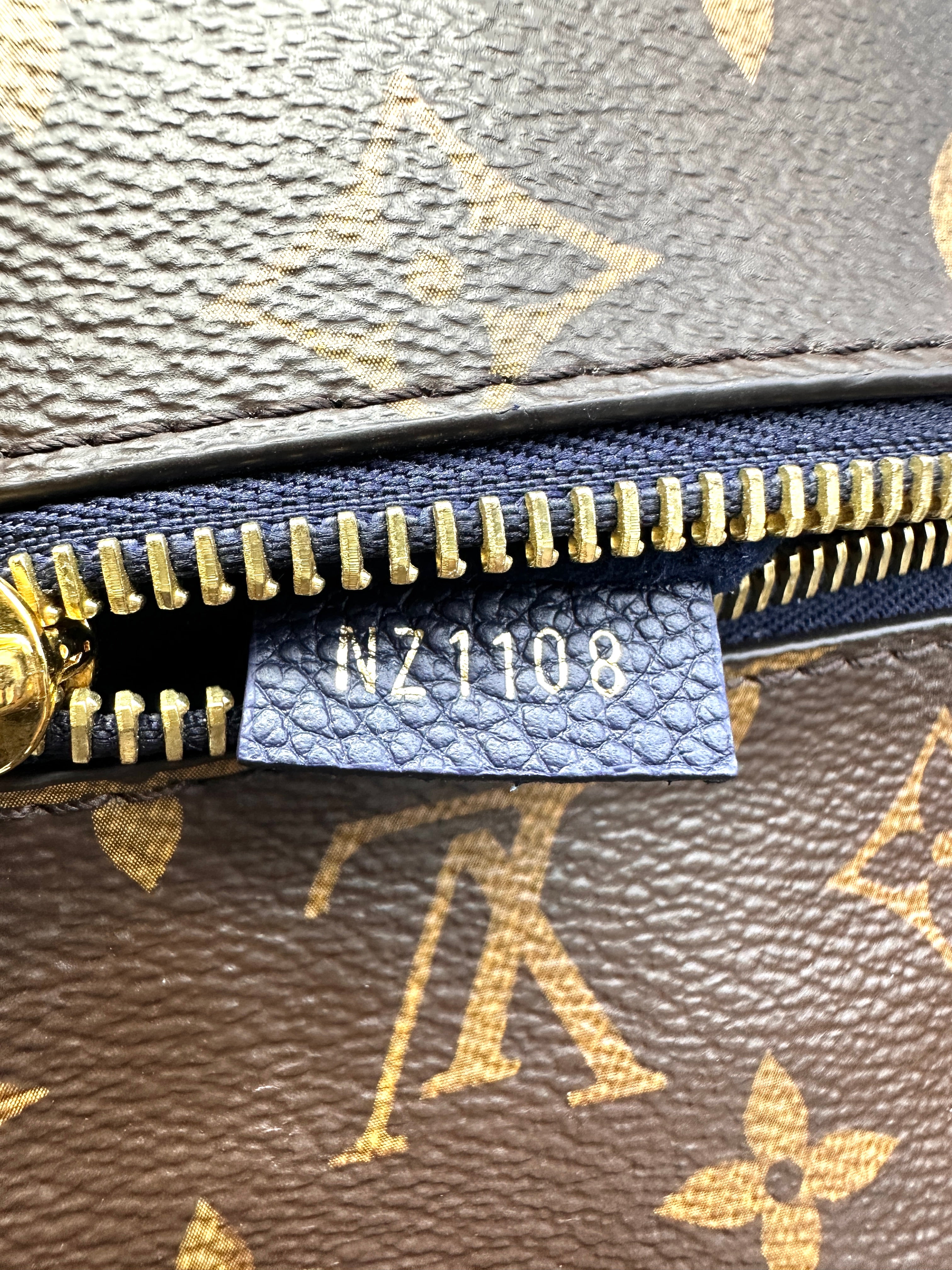 Louis Vuitton Popincourt Monogram Canvas Handle Bag LV3076