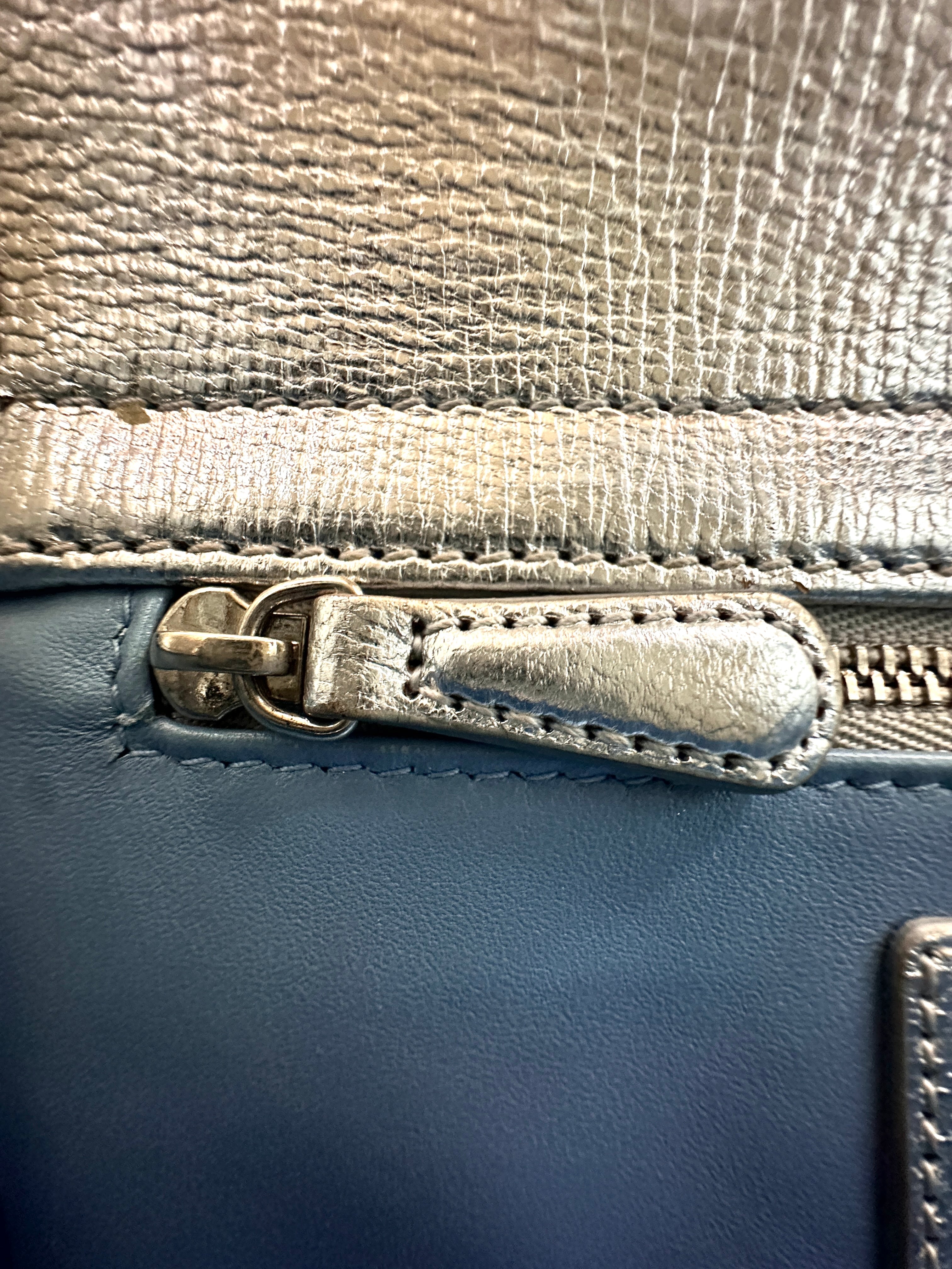 Christian Dior Lady Dior Metallic Silver Leather Handle Bag DR817