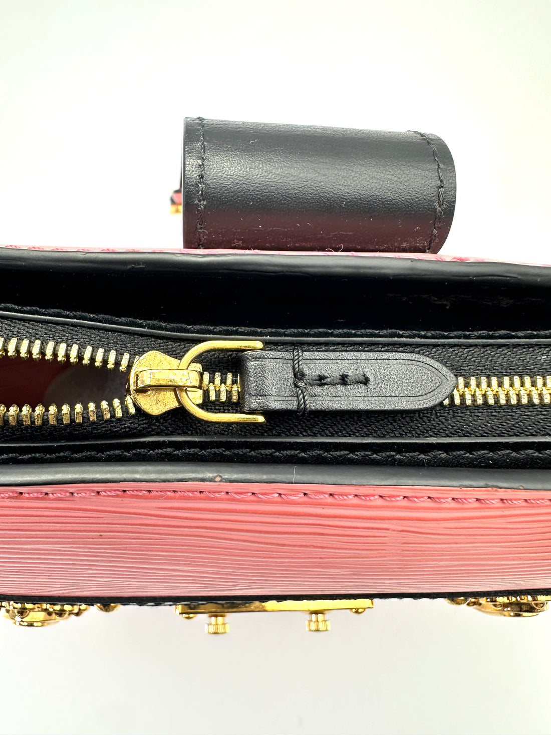 Louis Vuitton Trunk Clutch Pink Epi Leather Bag LV3081