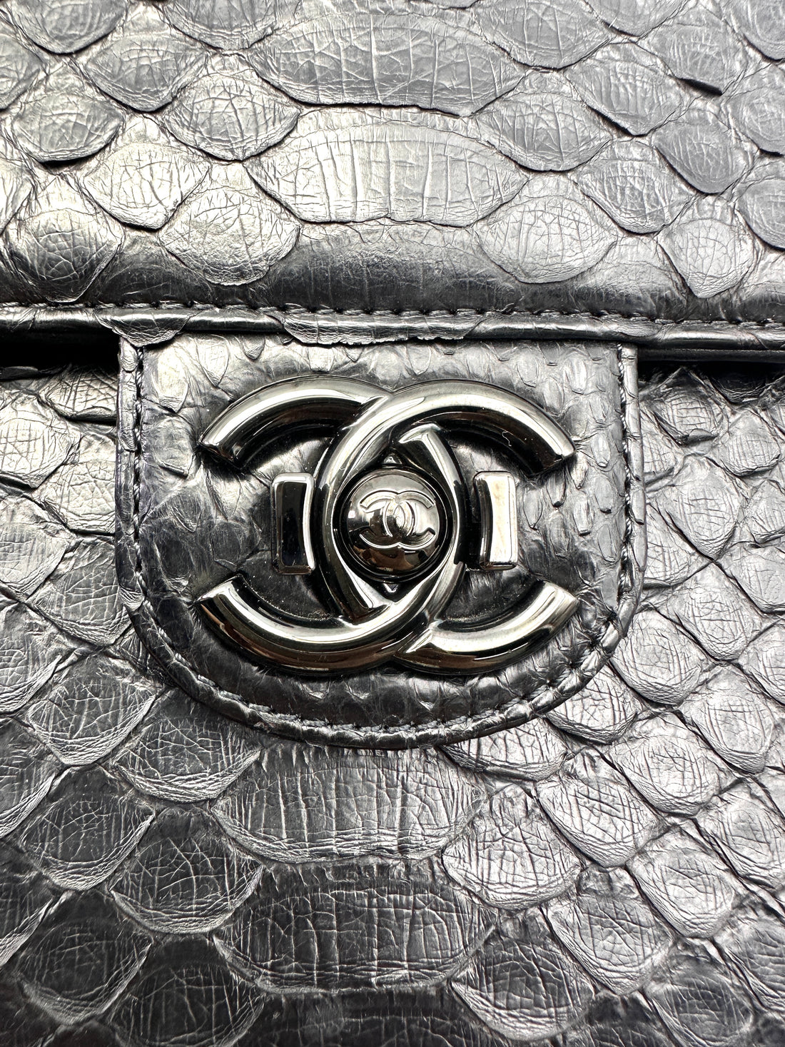 Chanel Perfect Edge Black Lizard Leather Medium Size Flap Bag(20***60) CC2227