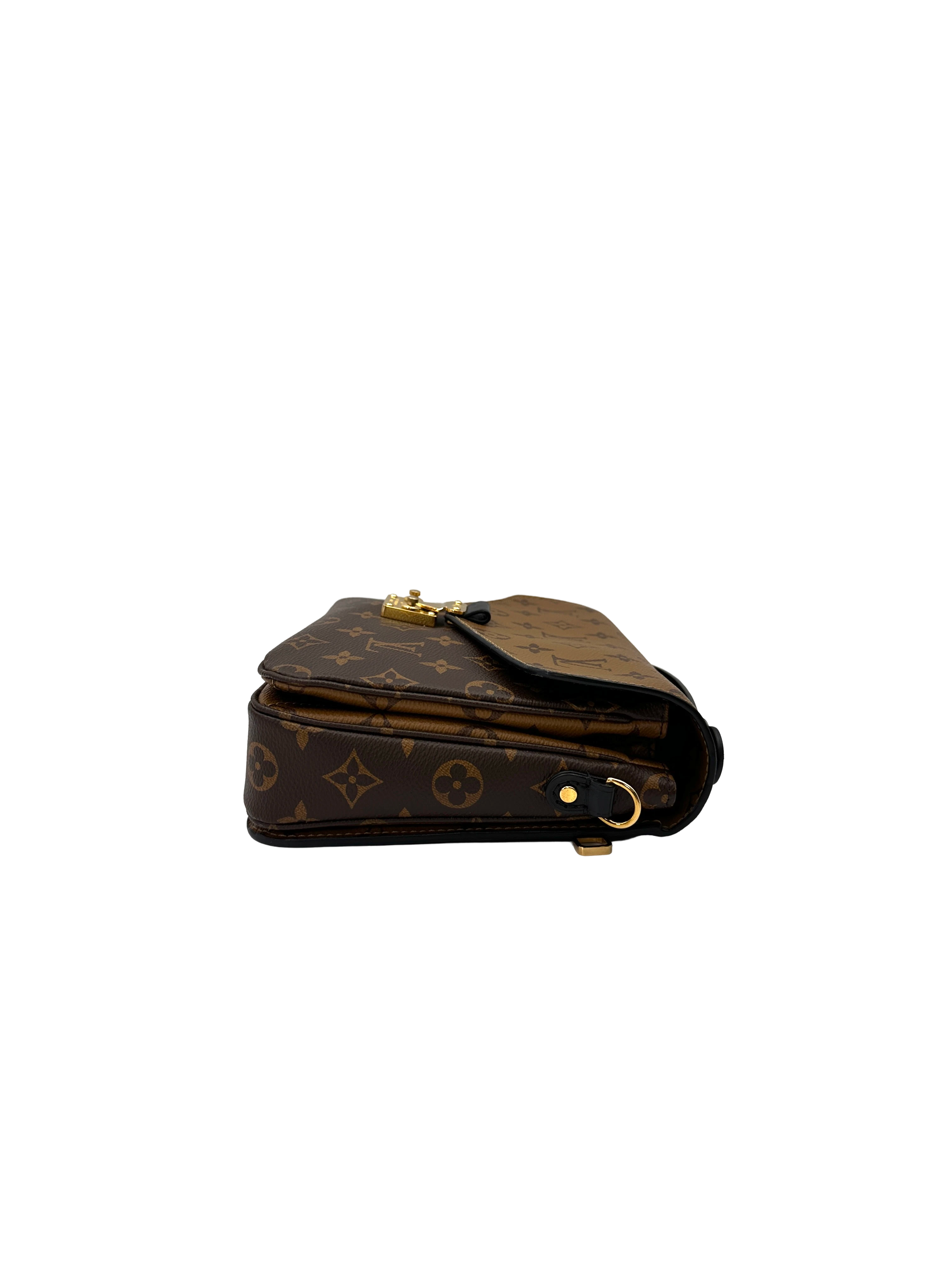 Louis Vuitton Monogram Canvas Pochette Metis LV3082