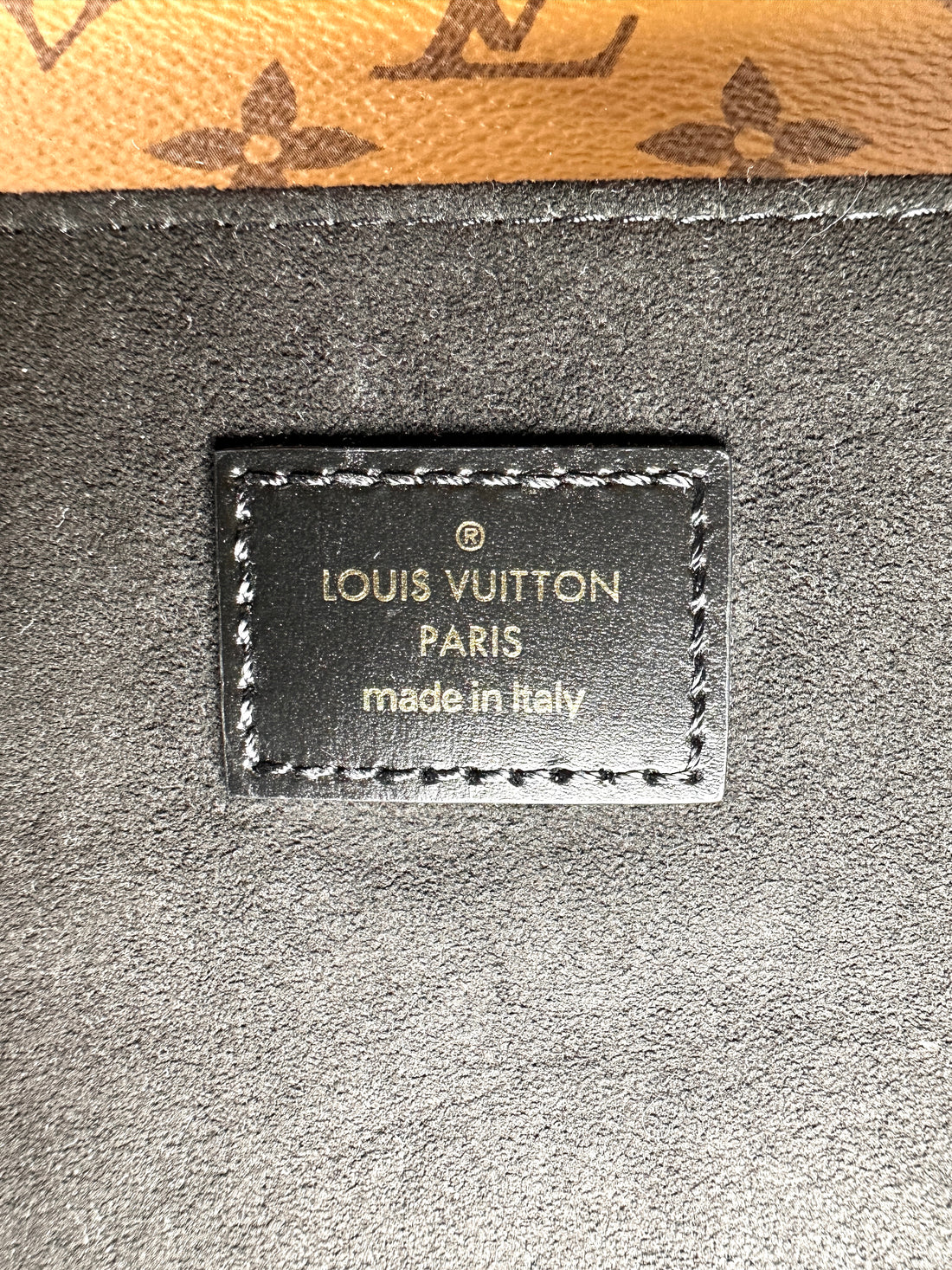 Louis Vuitton Monogram Canvas Pochette Metis LV3082