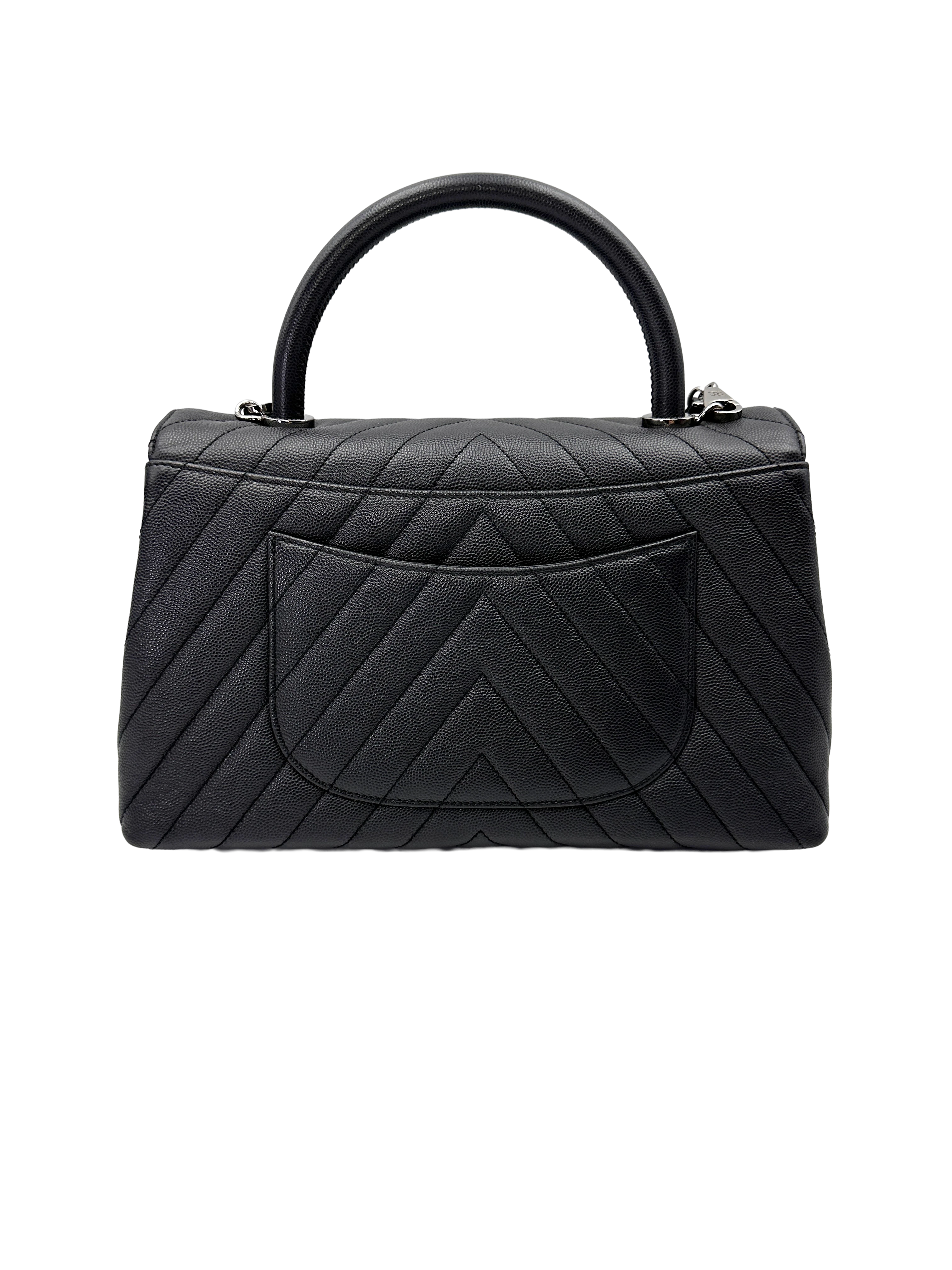 Chanel CoCo Handle Black Chevron Quilted Leather Medium Size Shoulder Bag(28***43) CC2223