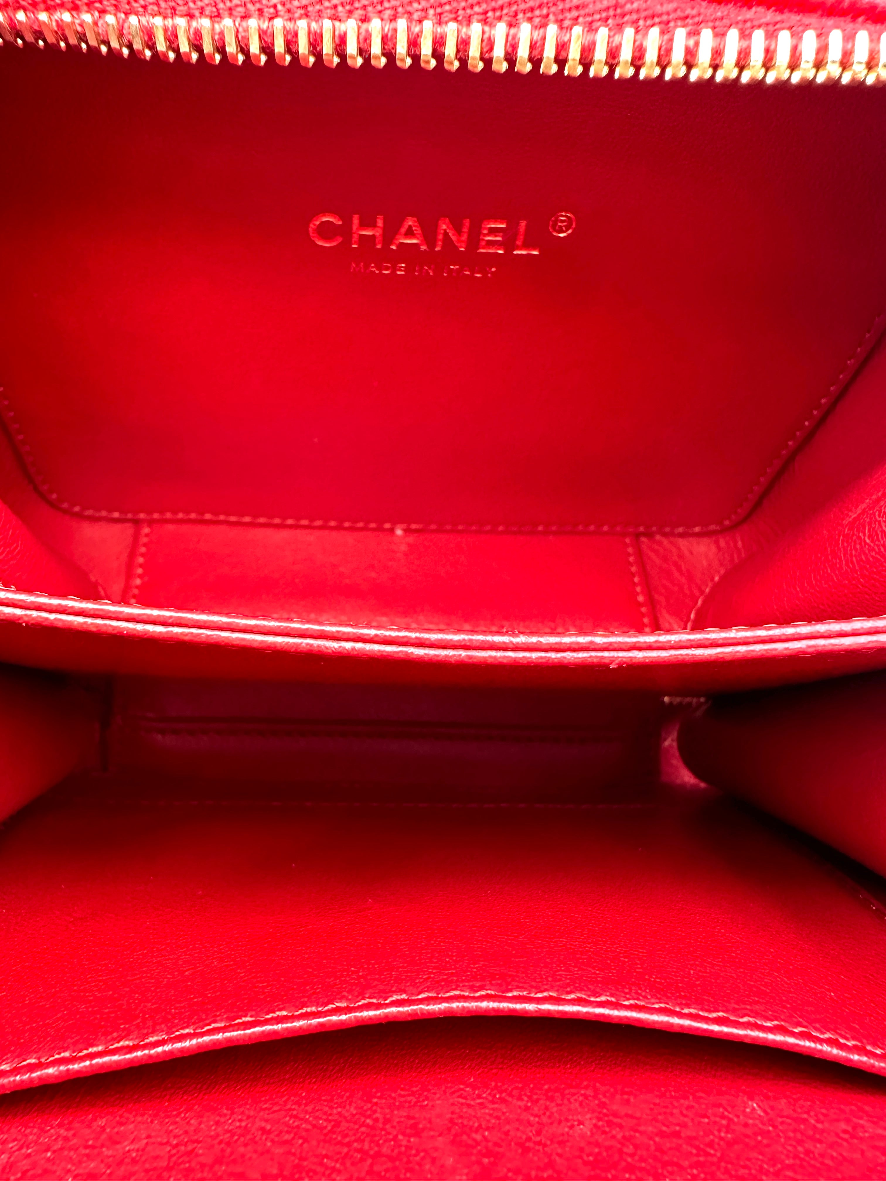 Chanel CC Filigree Red Quilted Leather Top Handle Vanity Case(25***18) CC2224