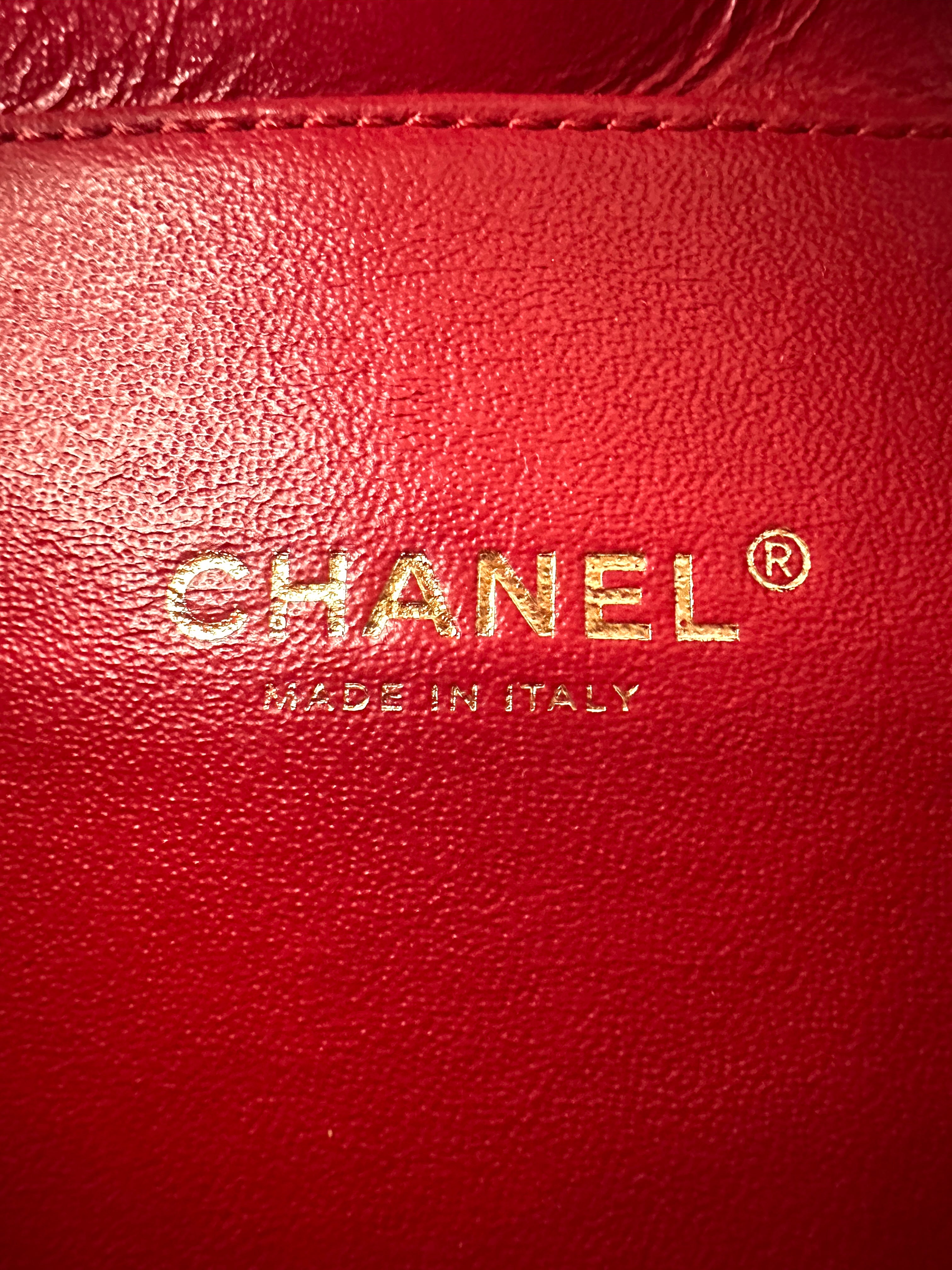 Chanel CC Filigree Red Quilted Leather Top Handle Vanity Case(25***18) CC2224
