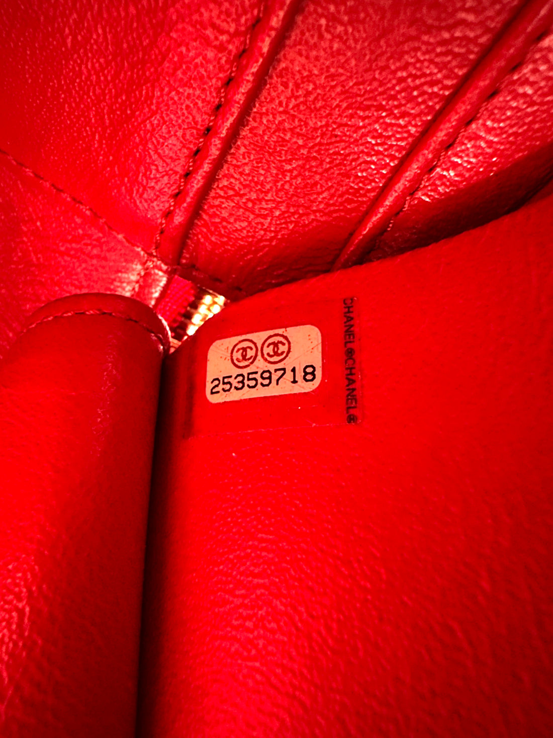 Chanel CC Filigree Red Quilted Leather Top Handle Vanity Case(25***18) CC2224