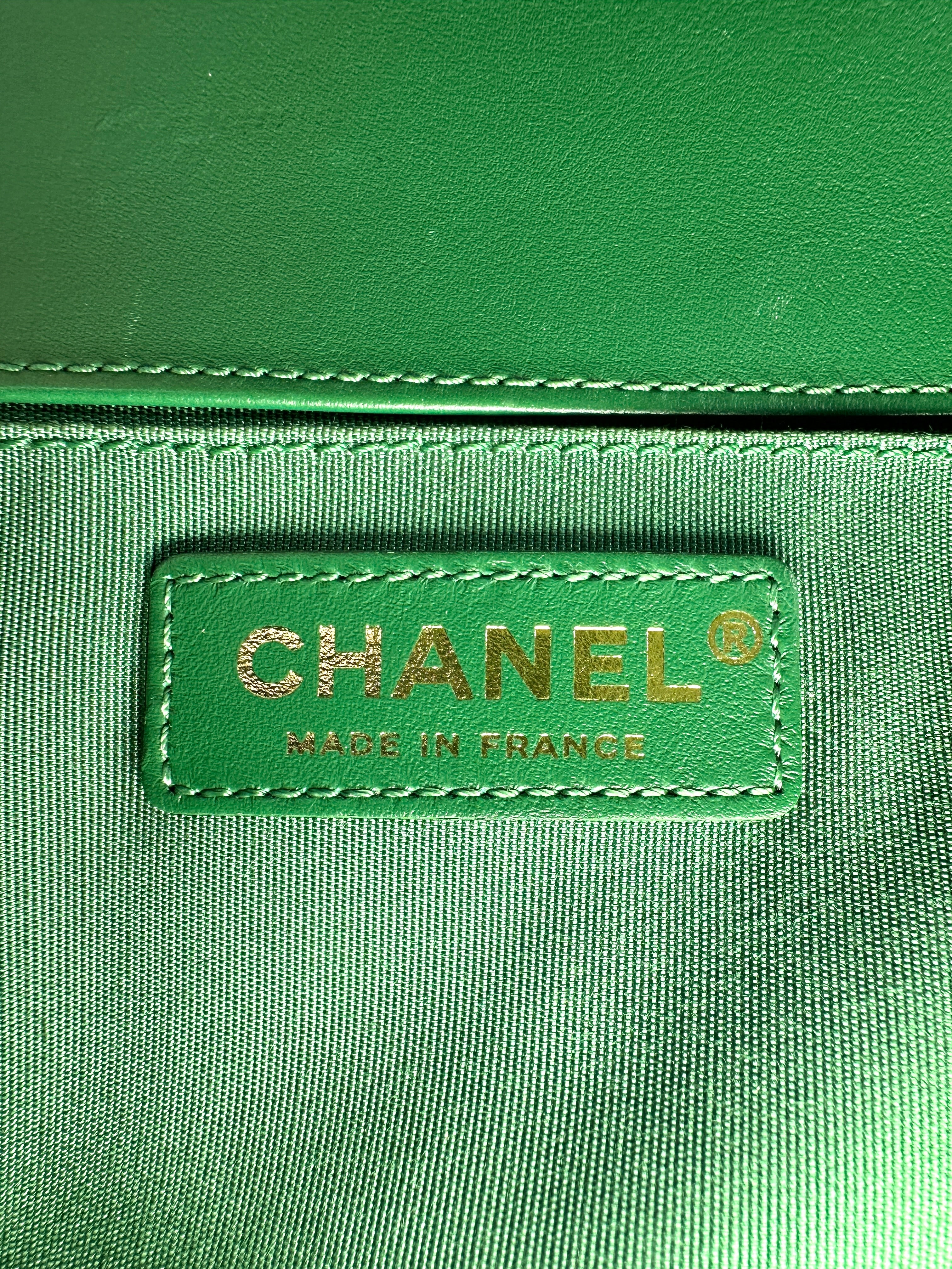 Chanel LeBoy Green Quilted Leather Medium Size Flap Bag With Gold Buckle(25***86) CC2232