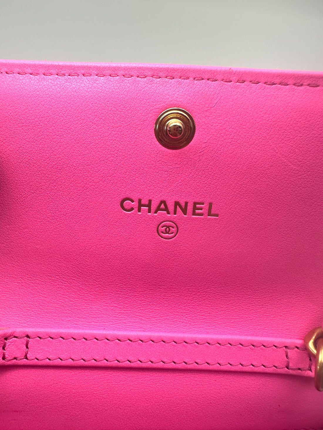 Chanel 19 Pink Tweed Wallet On Chain(31***97) CC2234