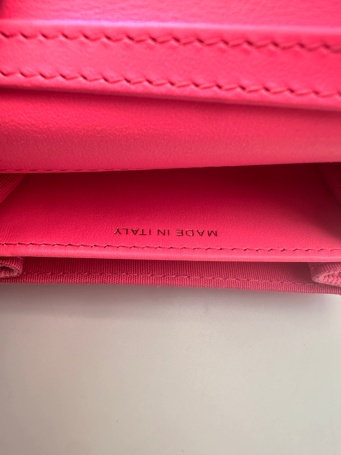 Chanel 19 Pink Tweed Wallet On Chain(31***97) CC2234