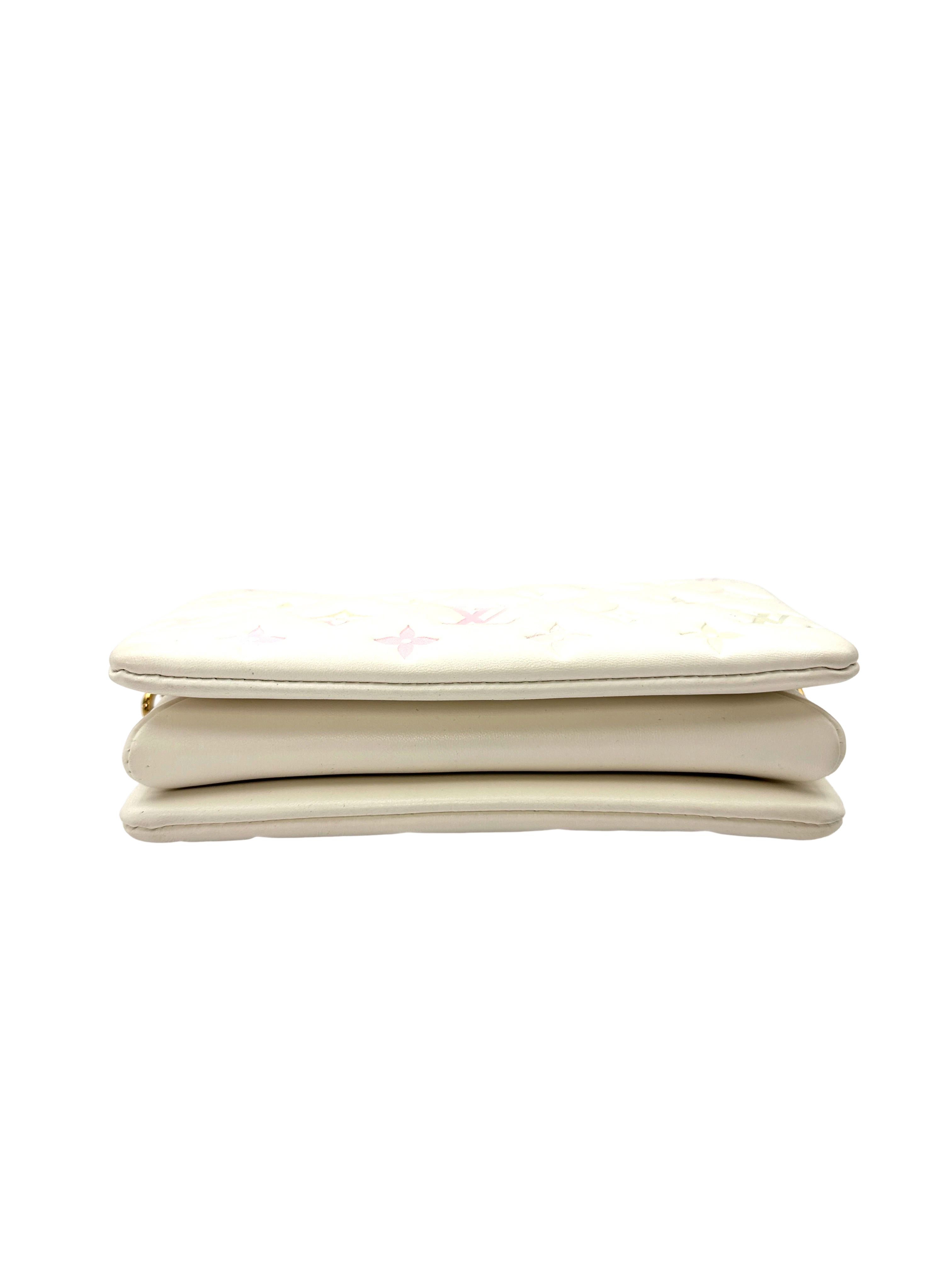 Louis Vuitton Coussin BB Milky Way White Monogram Embossed Puffy Leather Shoulder Bag LV3091