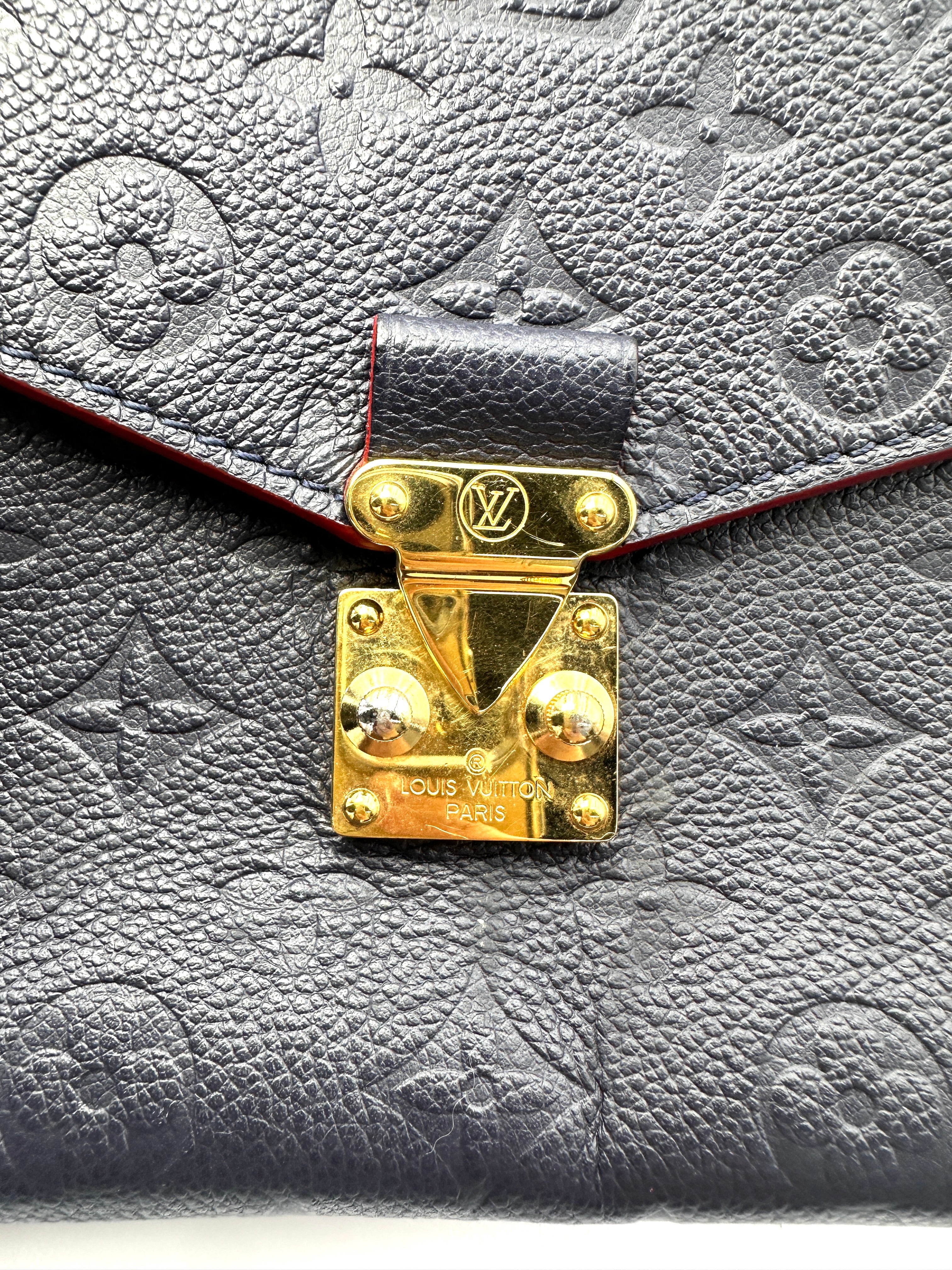 Louis Vuitton Navy Empreinte Monogram Leather Pochette Metis LV3107