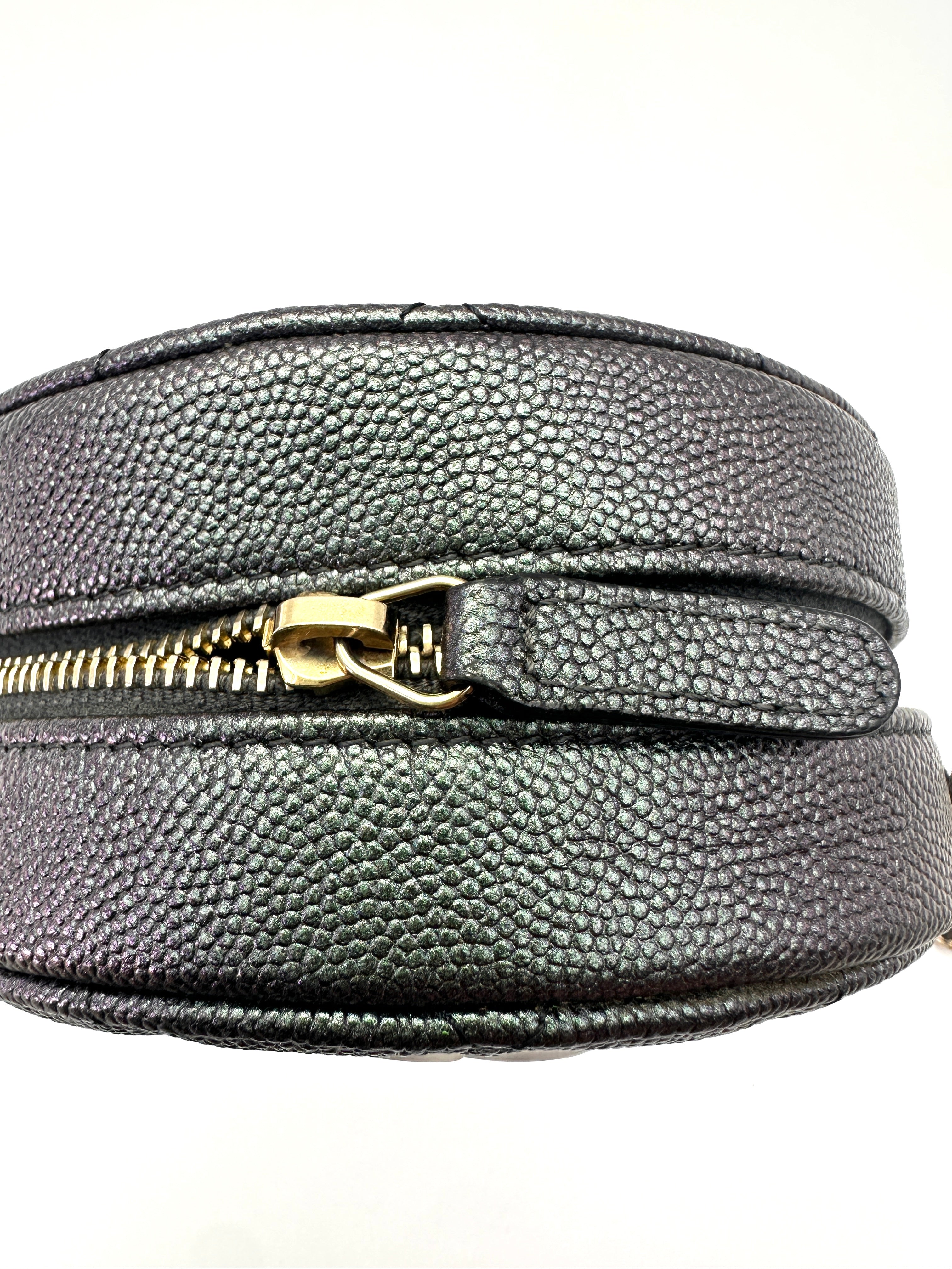 Chanel Iridescent Purple Quilted Leather Round Clutch(27***39) CC2244
