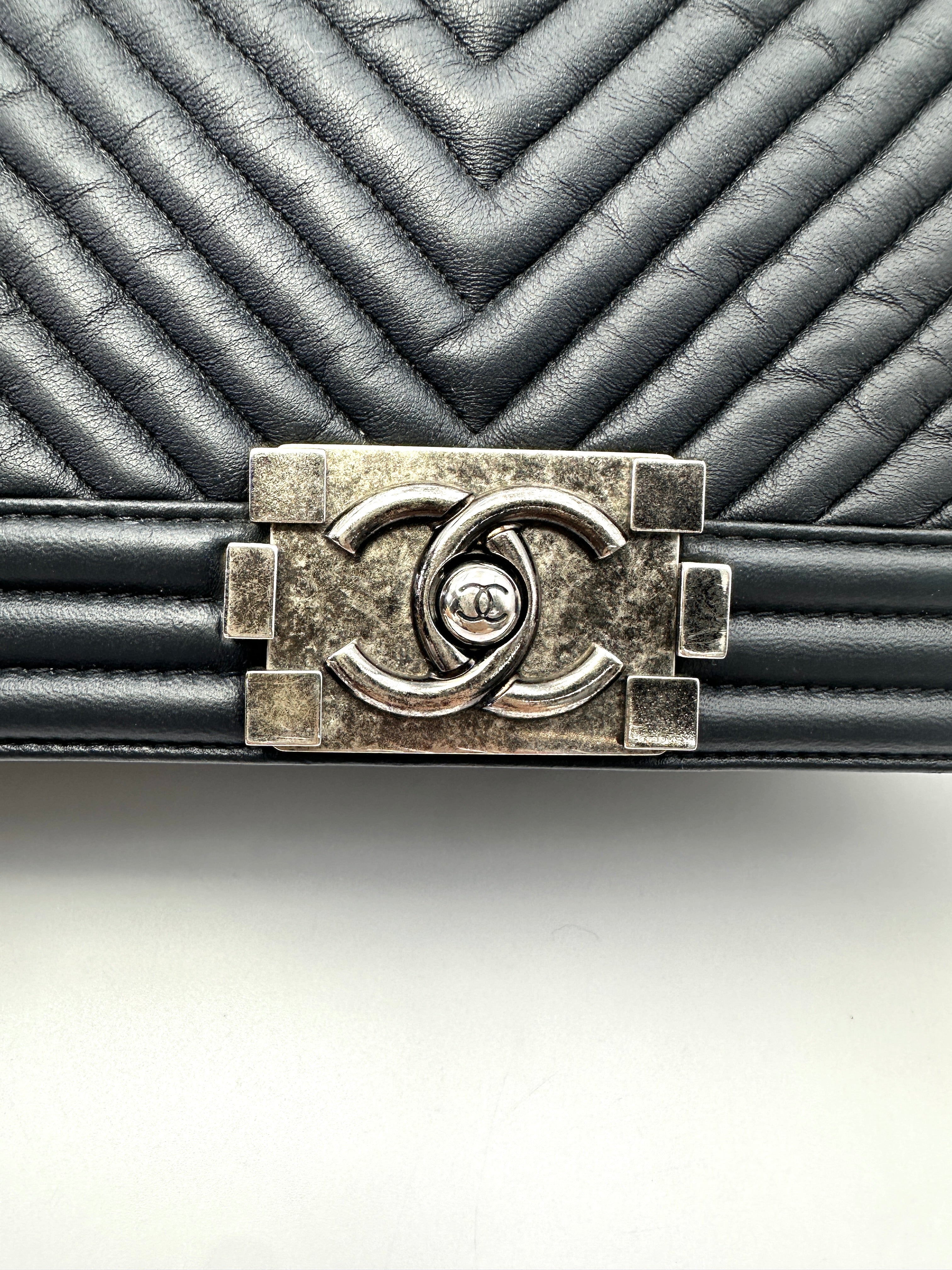 Chanel LeBoy Black Chevron Quilted Leather Medium Size Flap Bag With Silver Buckle(20***52) CC2246