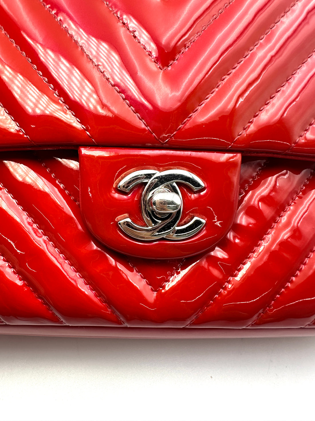 Chanel Classic Flap Red Chevron Quilted Patent Leather Shoulder Bag With Silver Buckle(21***27) CC2249