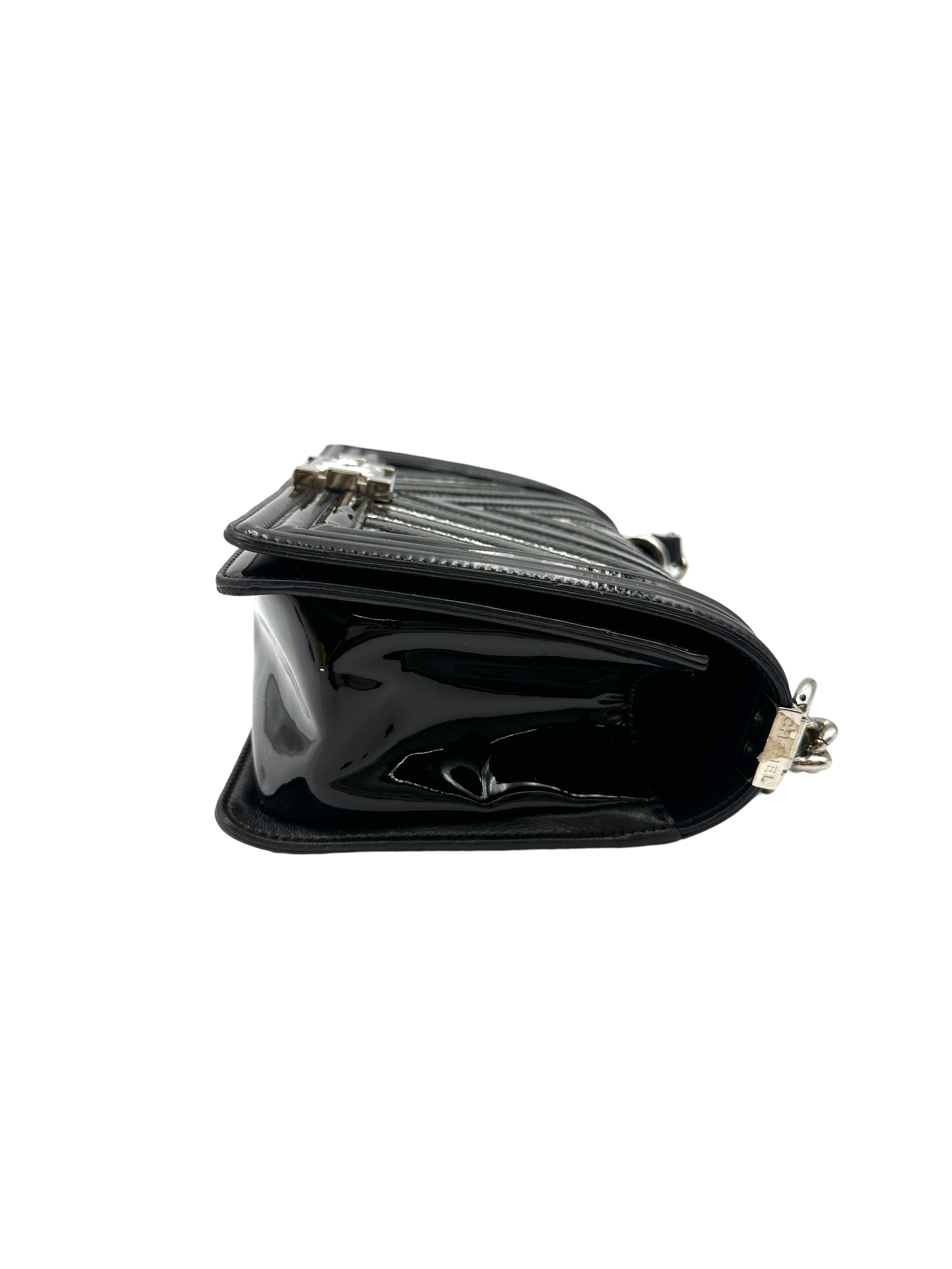 Chanel LeBoy Black Sequin Chevron Quilted Patent Leather Flap Bag(24***15) CC2251