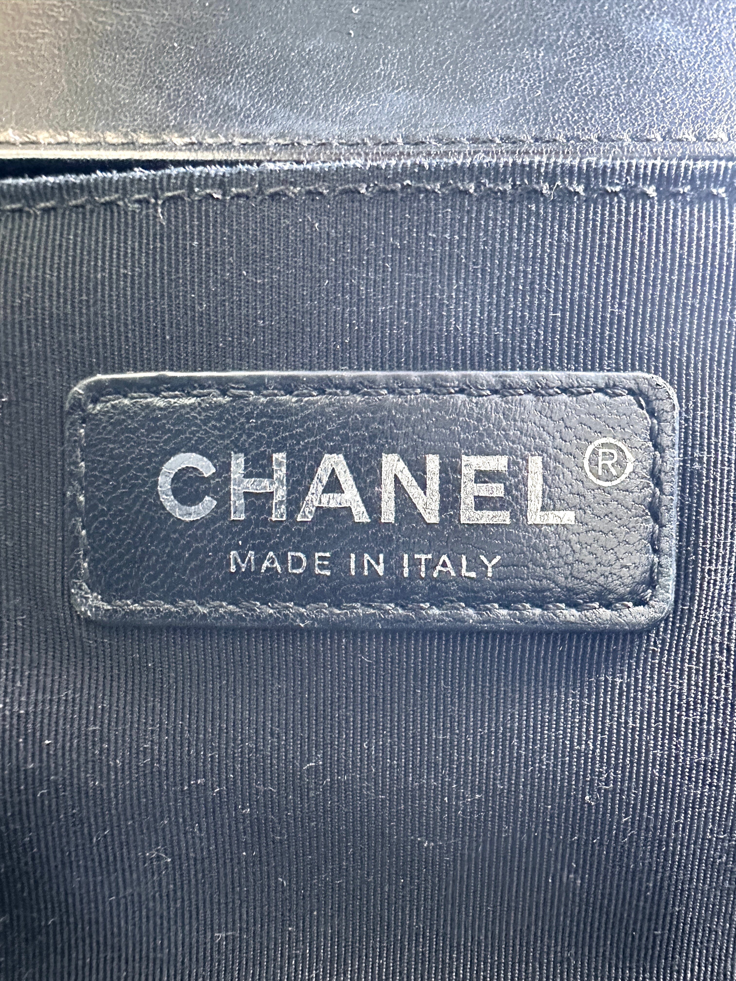 Chanel LeBoy Black Sequin Chevron Quilted Patent Leather Flap Bag(24***15) CC2251