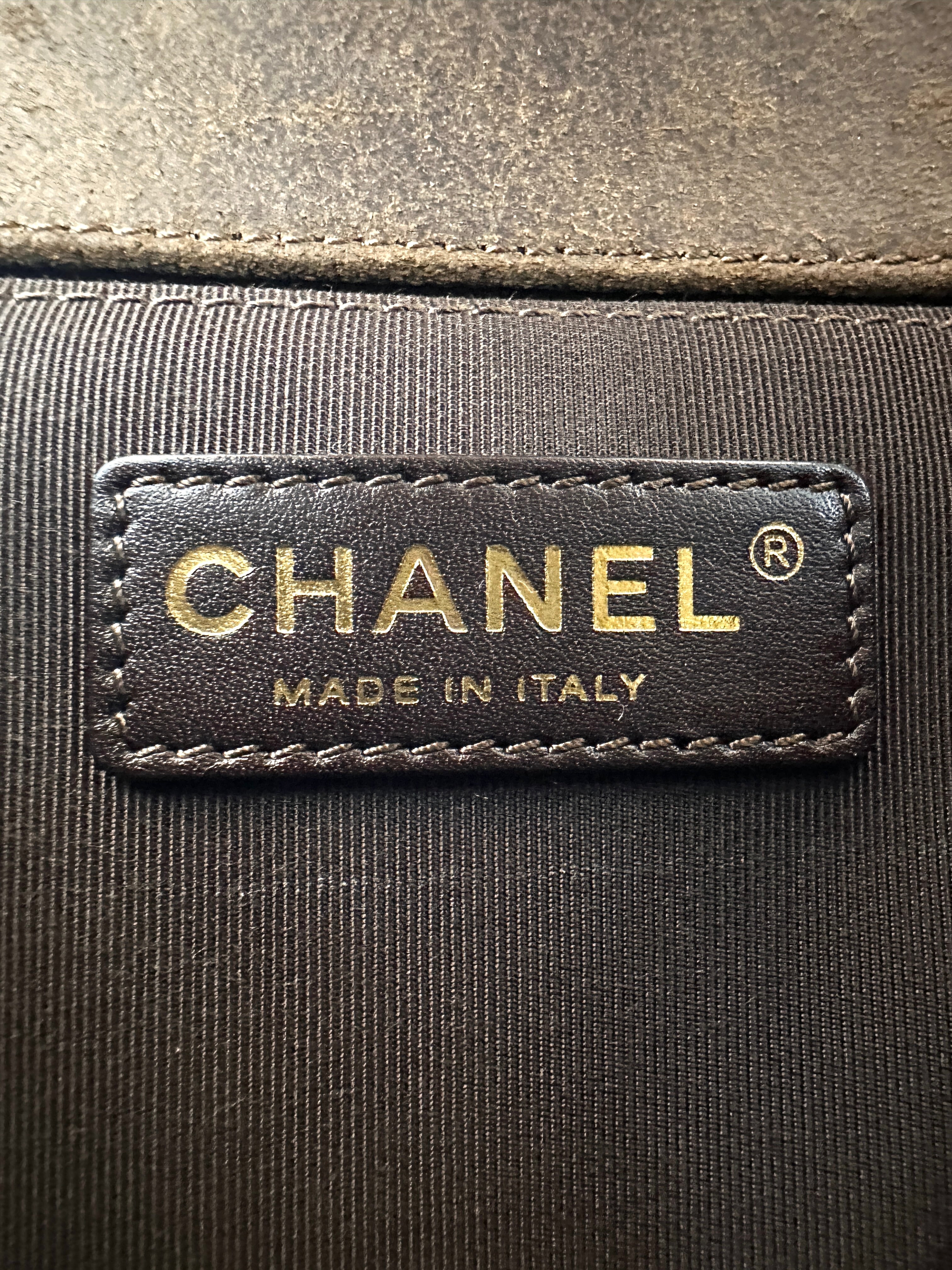 Chanel LeBoy Brown/Red Quilted Leather Medium Size Flap Bag(18***63) CC2252