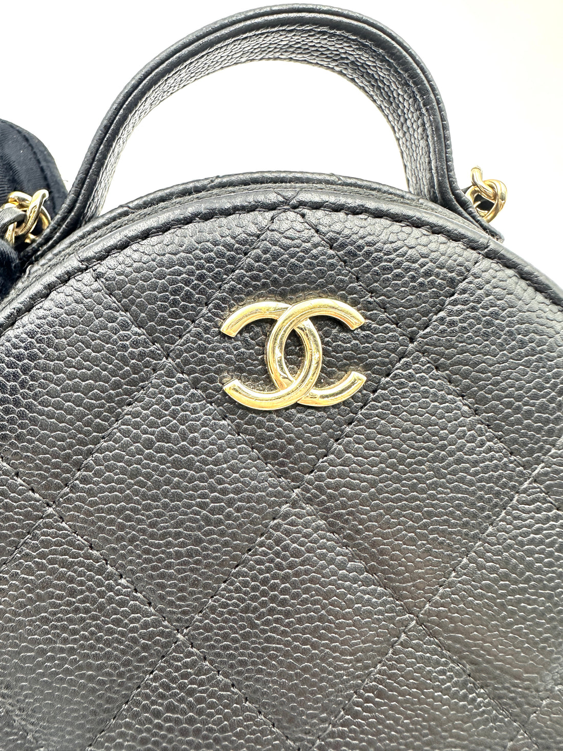 Chanel Black Quilted Leather Top Handle Round Clutch(31***77) CC2260