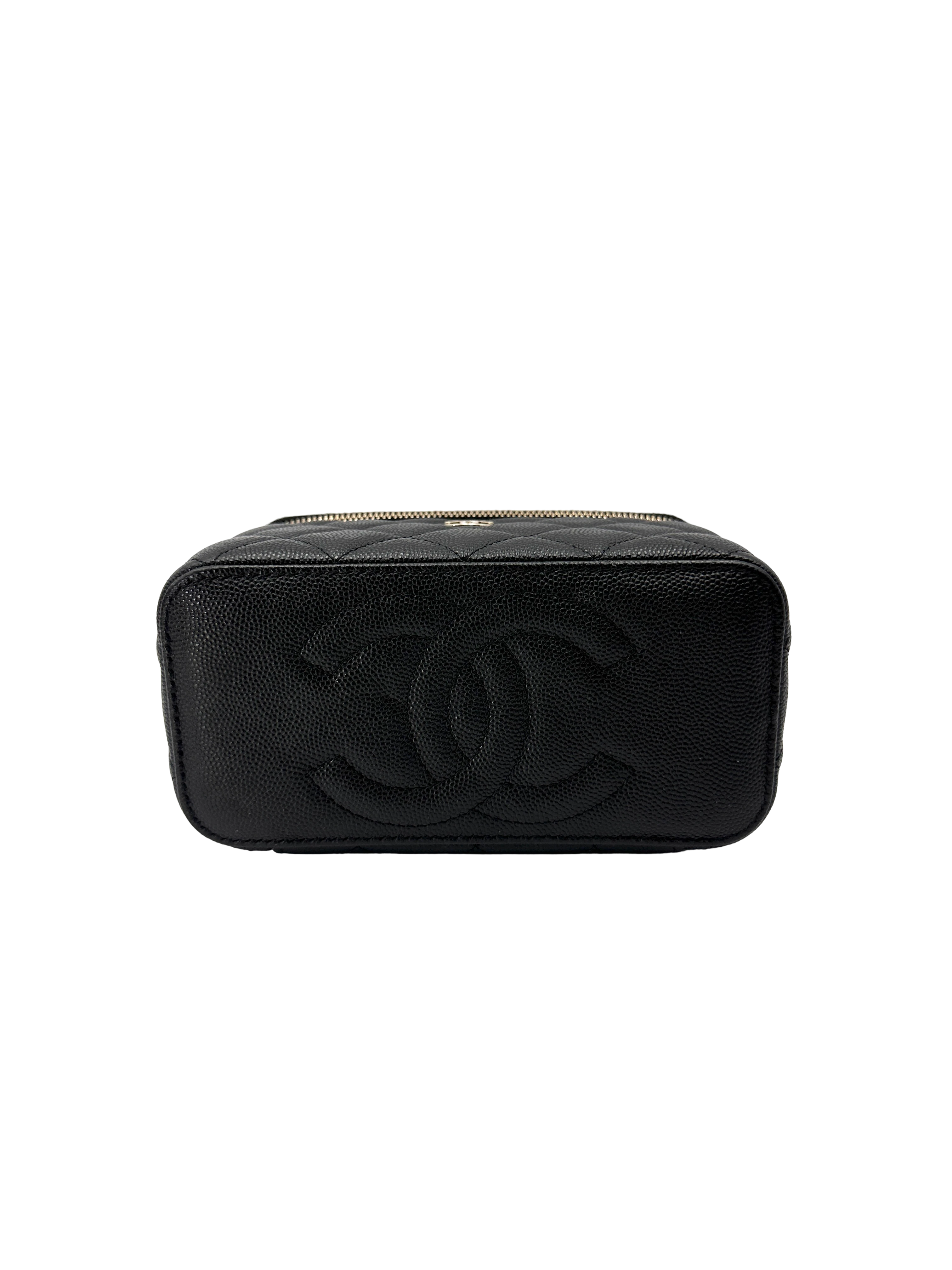 Chanel Black Quilted Leather Vanity Case(32***14) CC2256