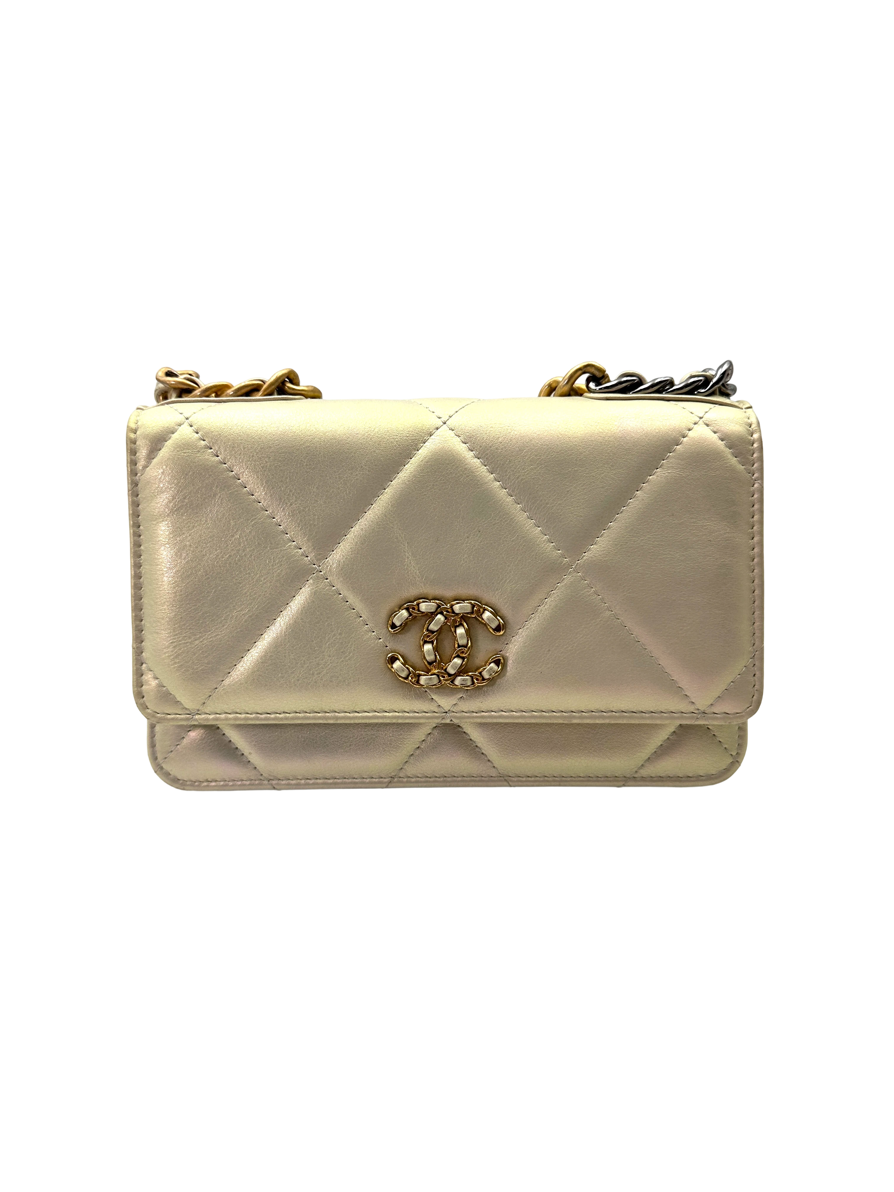 Chanel 19Bag Iridescent White Quilted Leather Wallet On Chain(30***32) CC2258