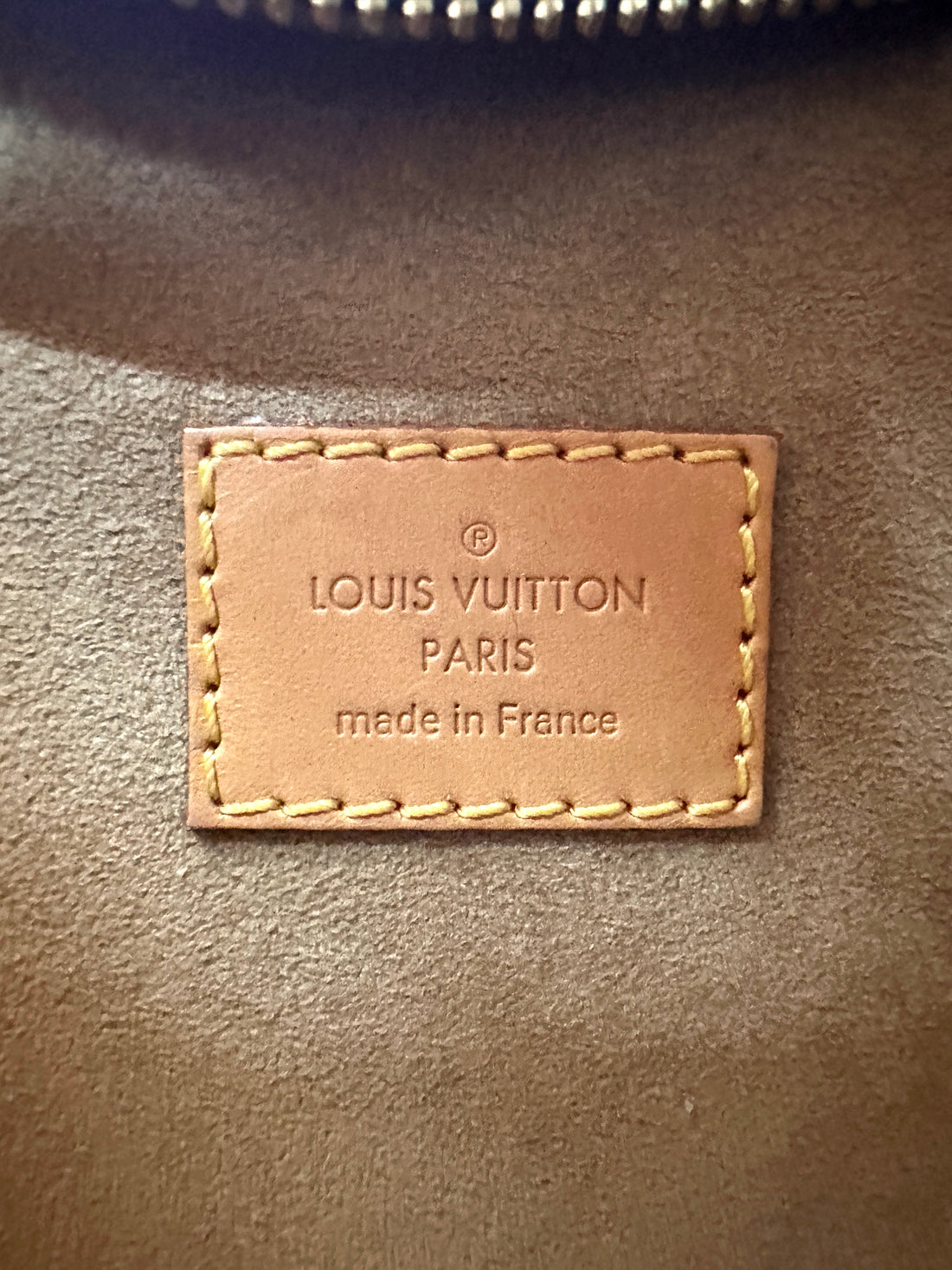 Louis Vuitton Loop Monogram Canvas Shoulder Bag LV3117