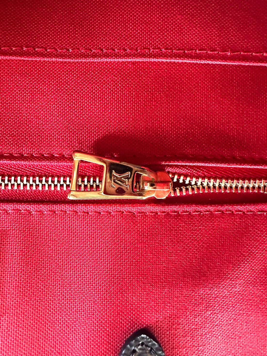 Louis Vuitton Onthego GM Monogram Canvas Handle Bag LV3123