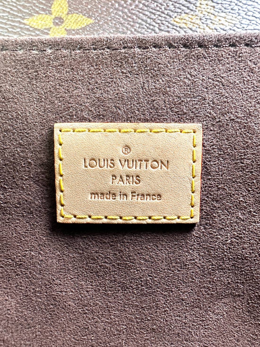 Louis Vuitton Monogram Canvas Pochette Metis LV3119