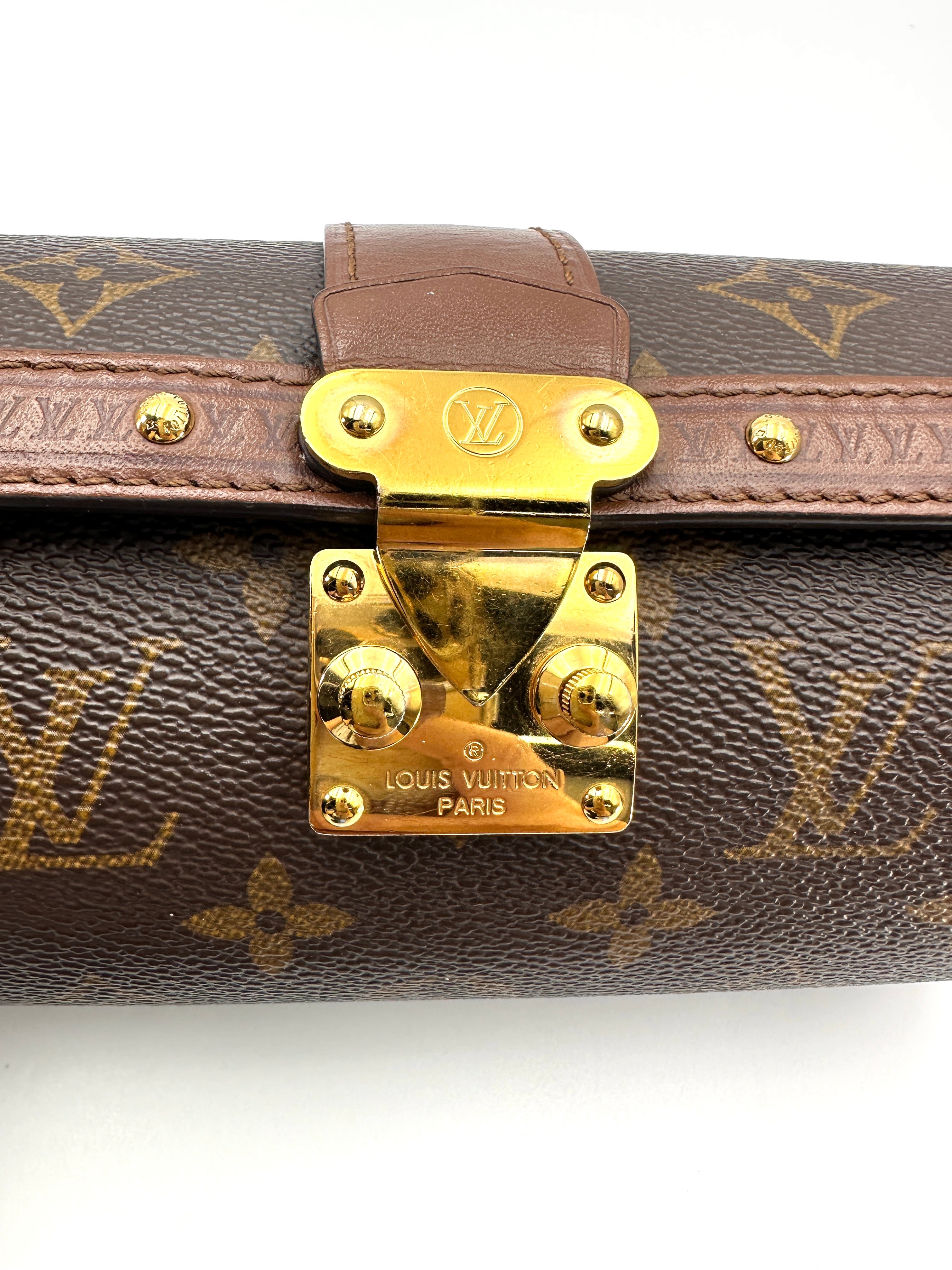Louis Vuitton Papillon Monogram Canvas Shoulder Bag LV3124