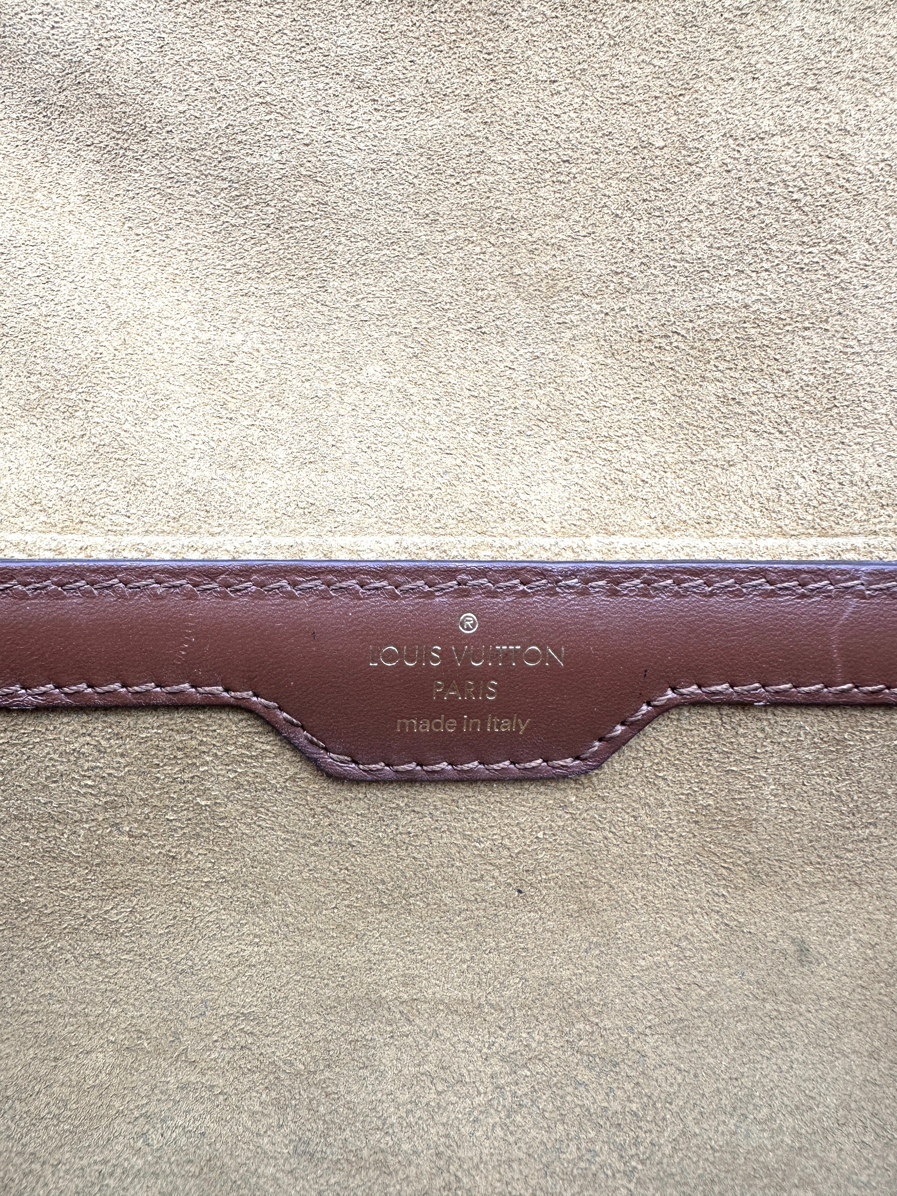 Louis Vuitton Papillon Monogram Canvas Shoulder Bag LV3124