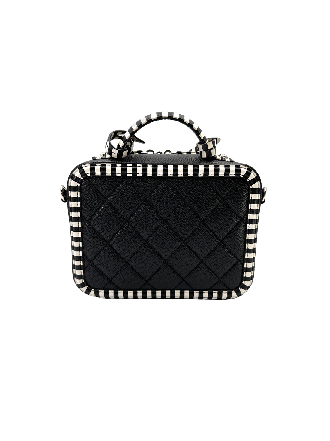Chanel CC Filigree Black/White Quilted Leather Top Handle Vanity Case(27***23) CC2263