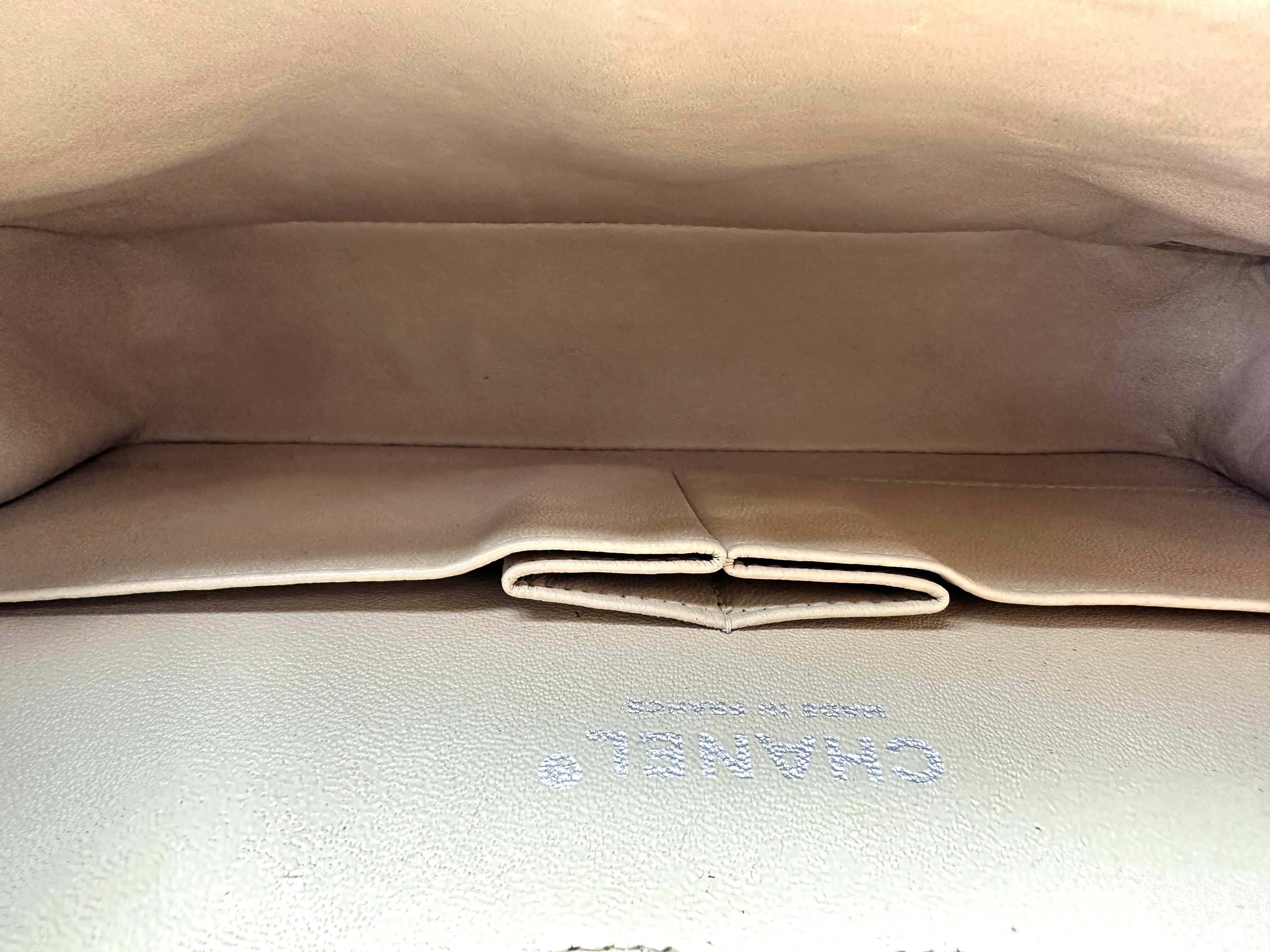 Chanel Classic Flap Beige Quilted Leather Medium Size Shoulder Bag(13***38) CC2267