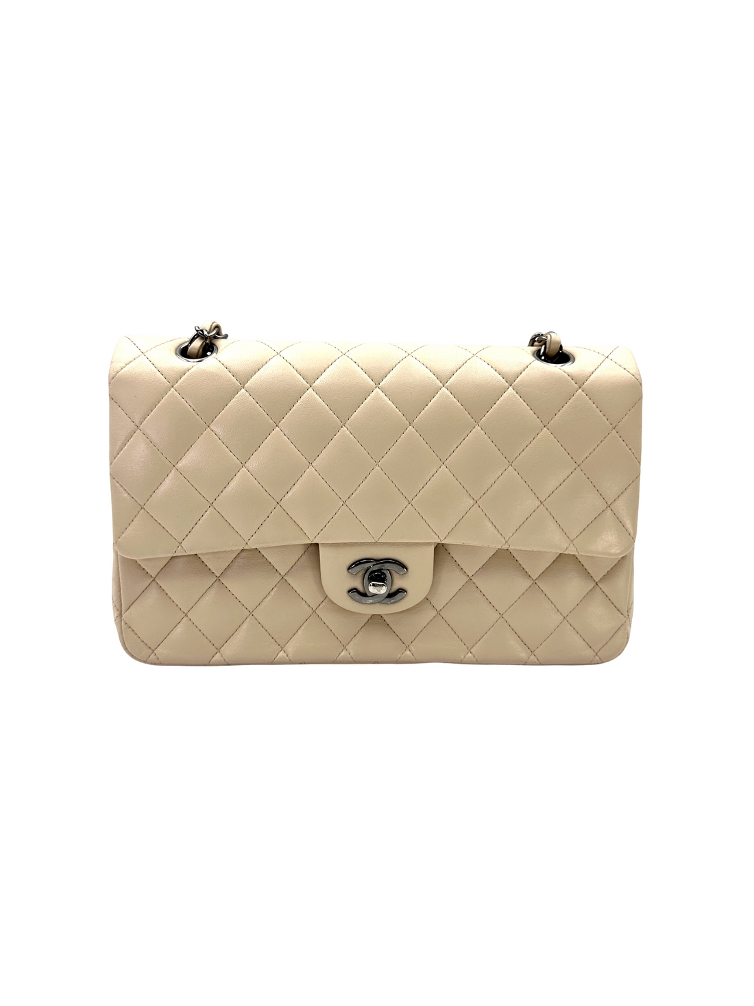 Chanel Classic Flap White Quilted Leather Medium Size Shoulder Bag(15***26) CC2268
