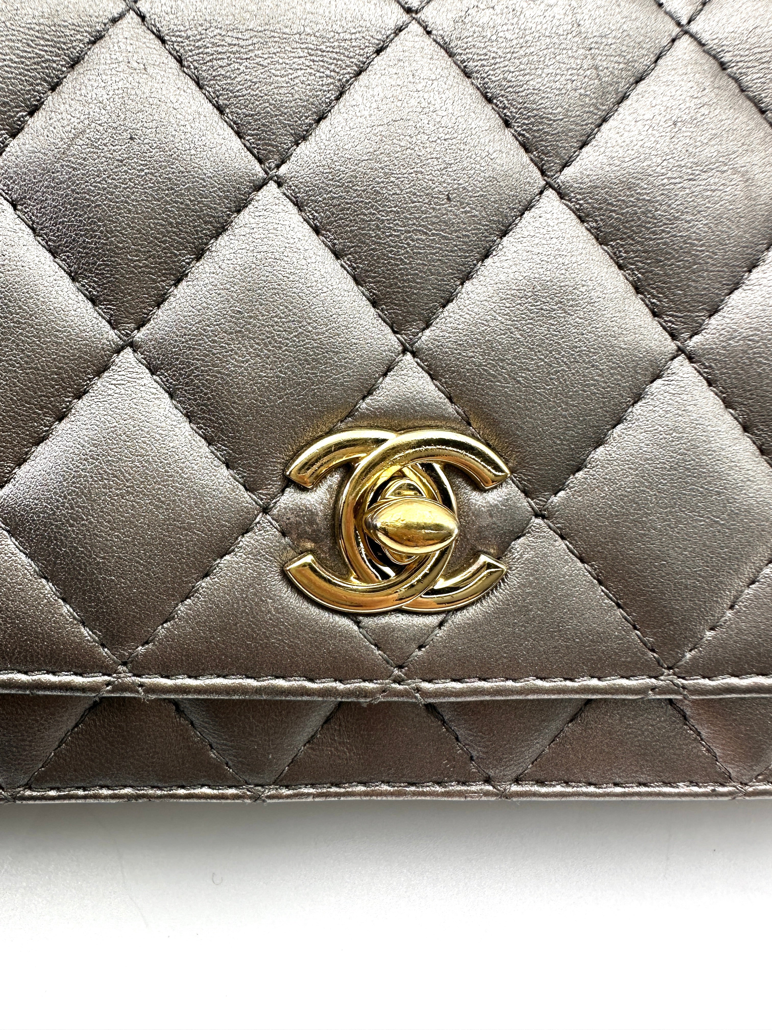 Chanel Fantasy Pearls Metallic Grey Quilted Leather Flap Bag(23***35) CC2271