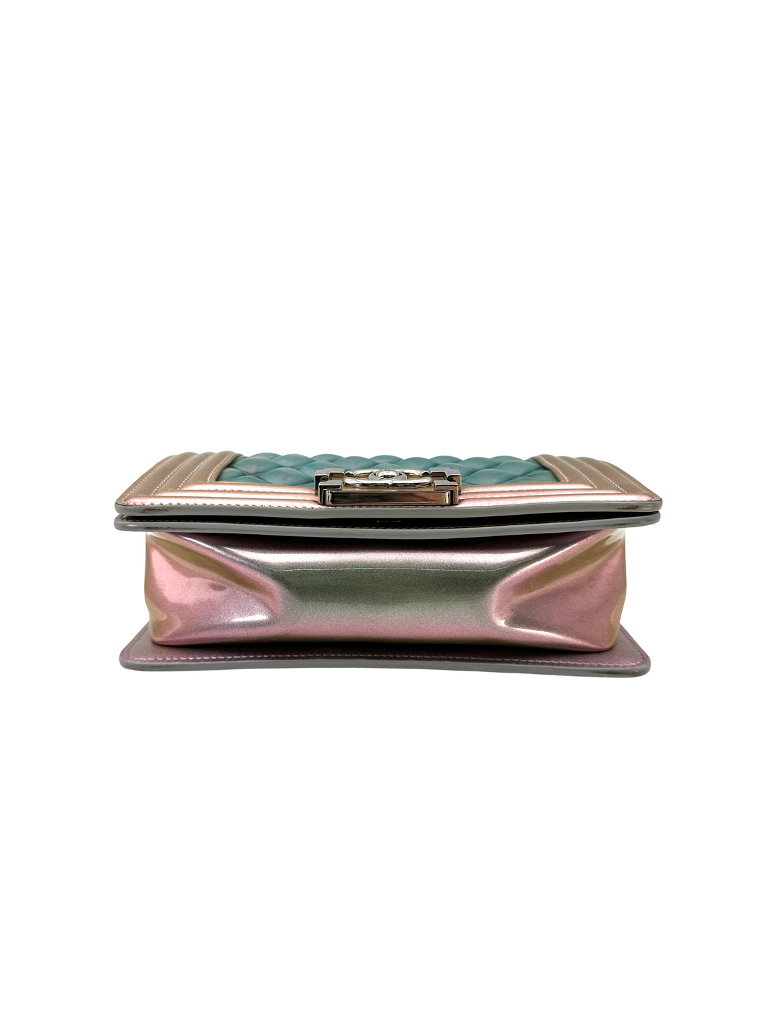 Chanel LeBoy Iridescent Quilted Leather Small Size Flap Bag(26***24) CC2270