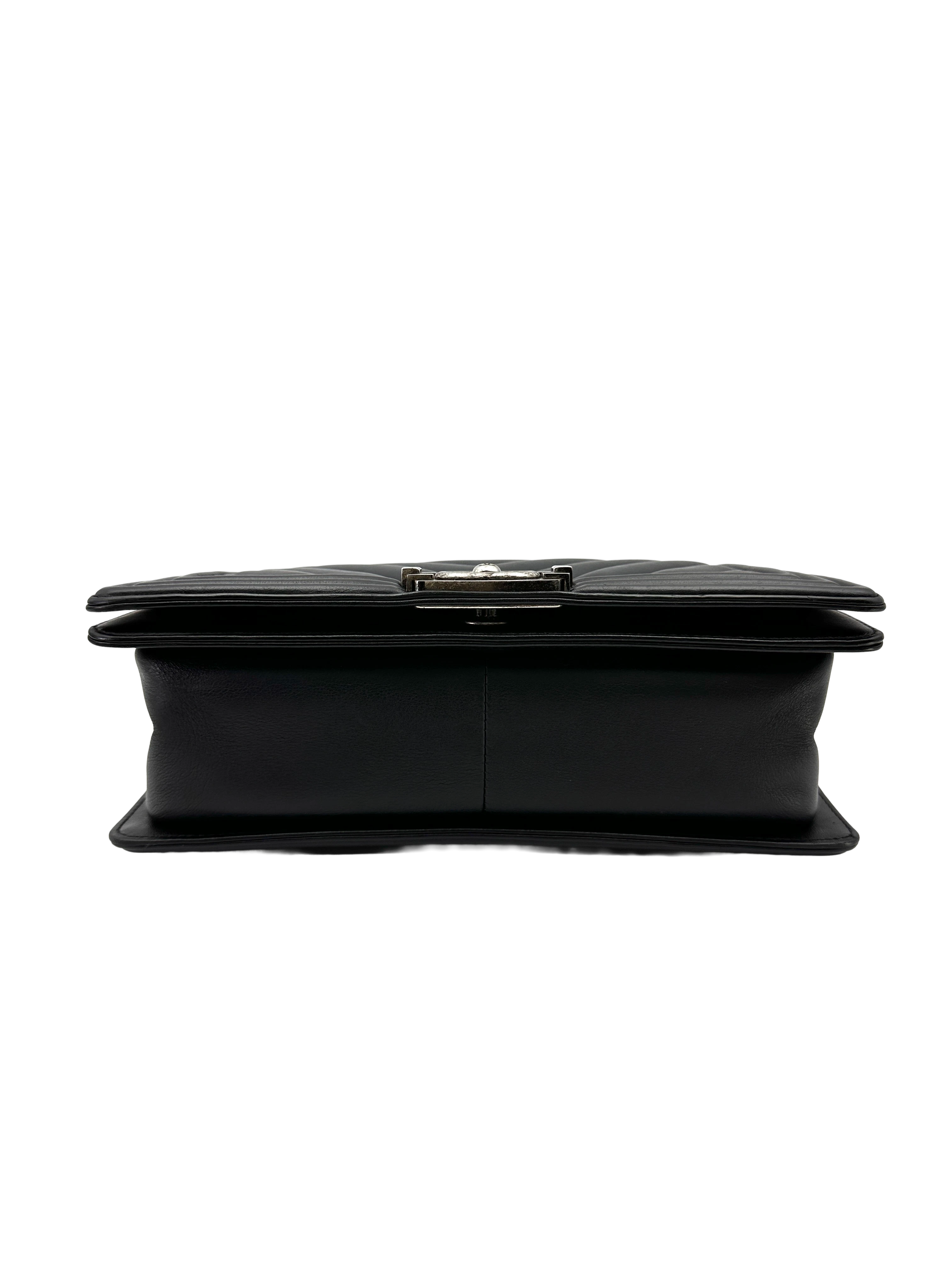 Chanel LeBoy Black Chevron Quilted Leather Medium Size Flap Bag With Silver Buckle(22***34) CC2277