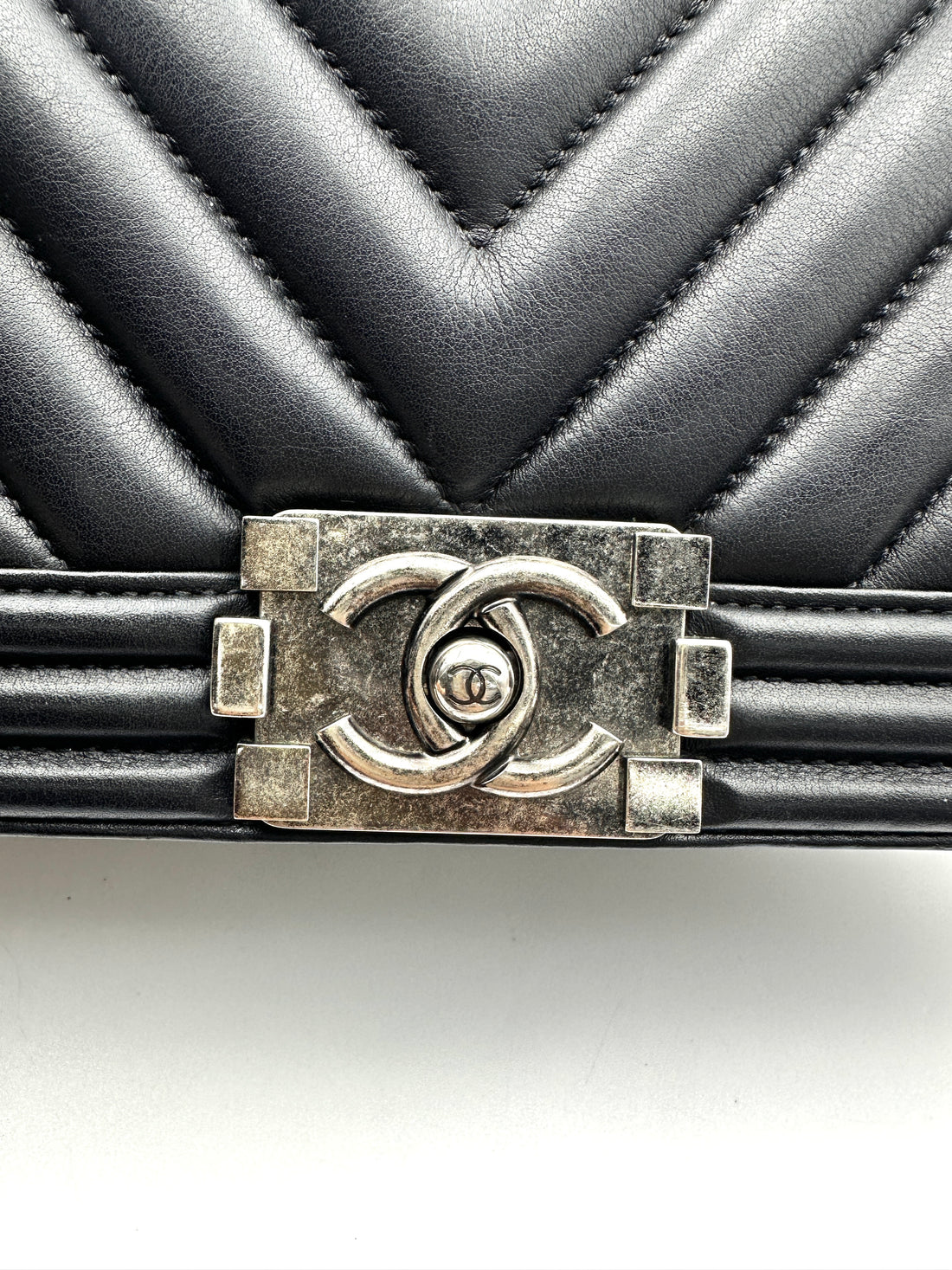 Chanel LeBoy Black Chevron Quilted Leather Medium Size Flap Bag With Silver Buckle(22***34) CC2277