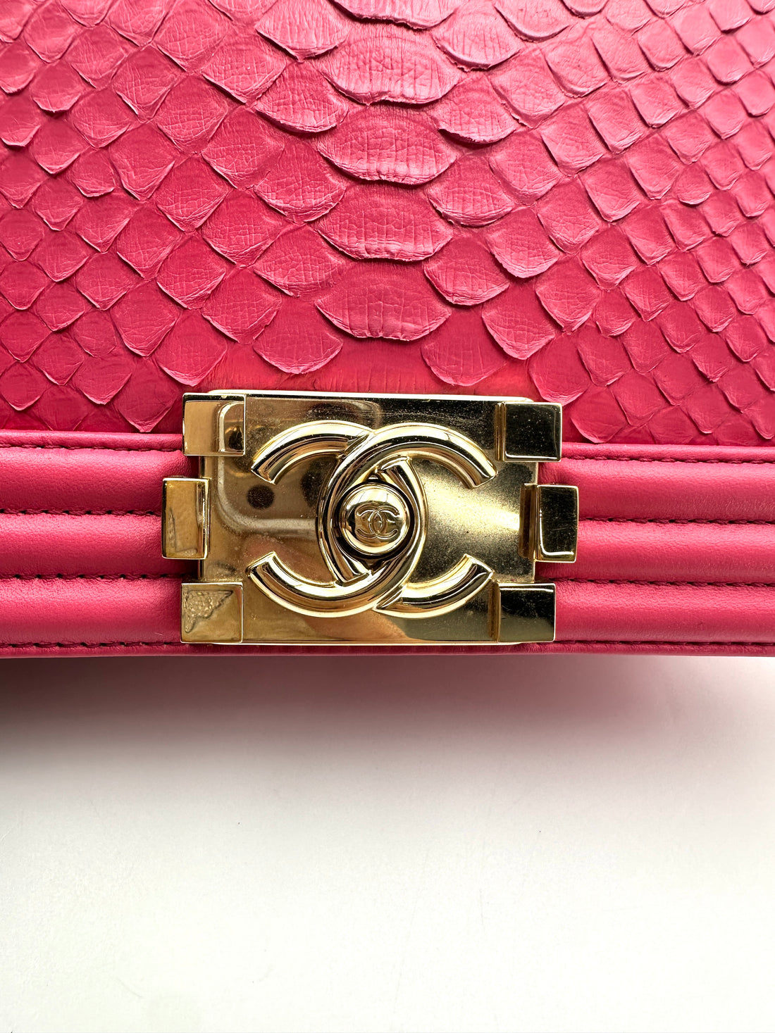 Chanel LeBoy Pink Python Leather Small Size Flap Bag With Gold Buckle(25***76) CC2289