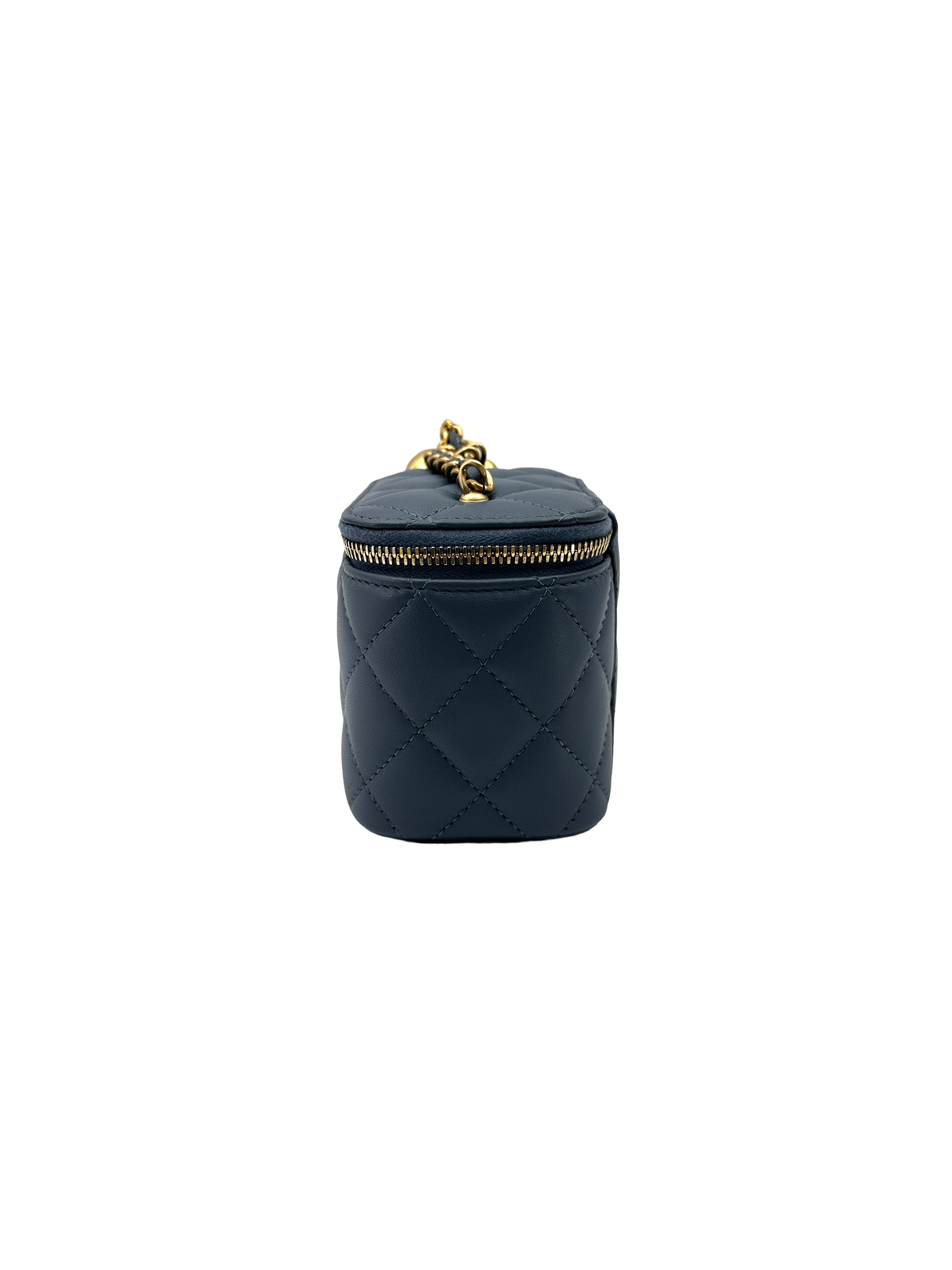 Chanel Pearl Crush Blue Quilted Leather Mini Vanity Case(UN***A5) CC2286