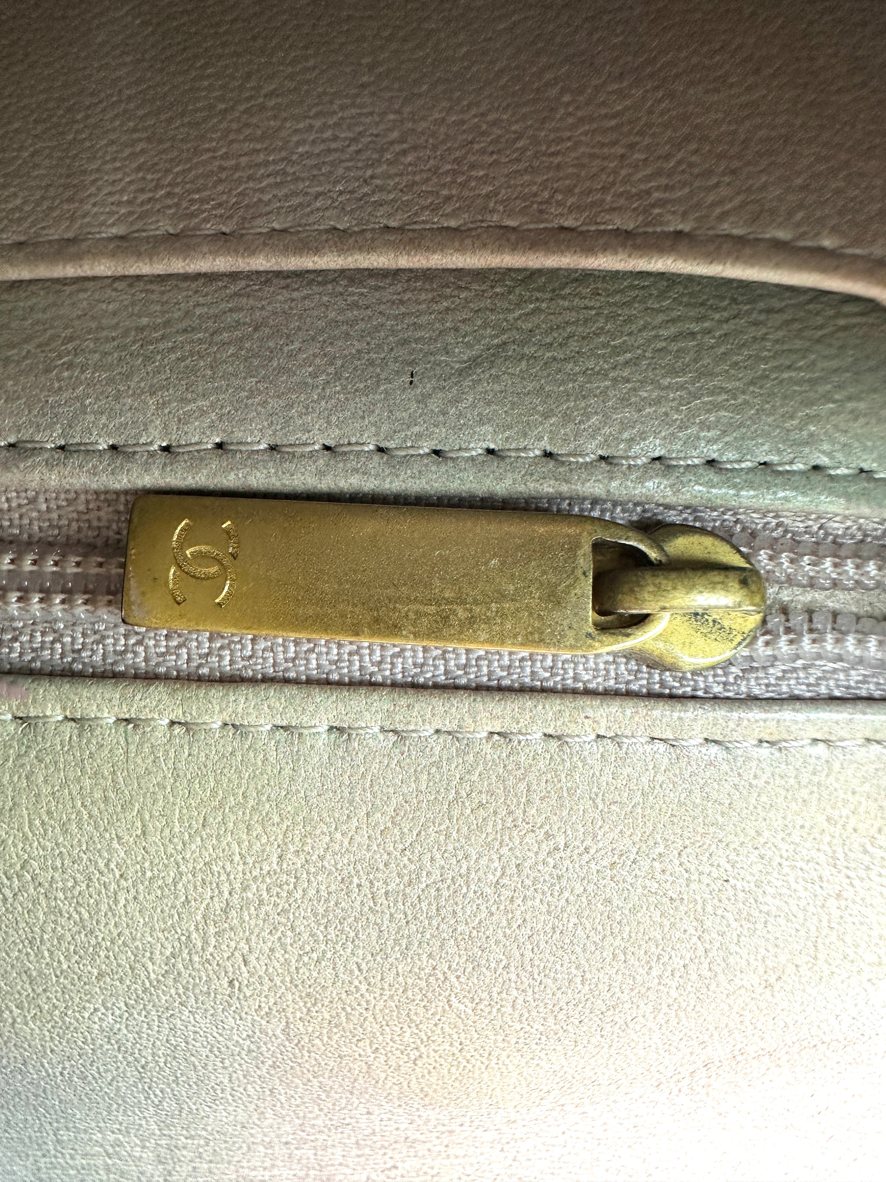 Chanel Classic Flap Pink Quilted Leather Top Handle Bag(X6***U5) CC2288