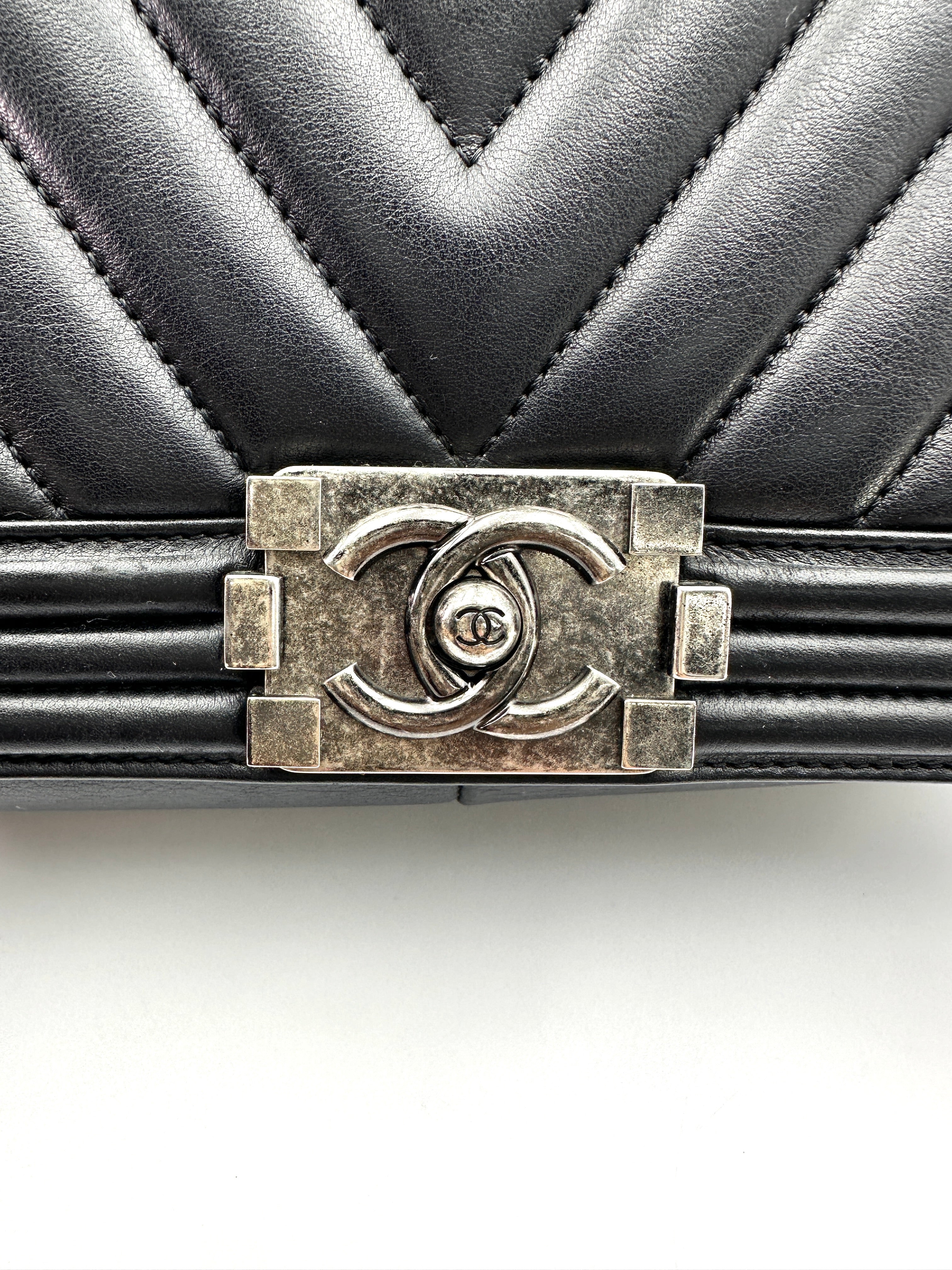 Chanel LeBoy Black Chevron Quilted Leather Large Size Flap Bag With Silver Buckle(22***94) CC2293